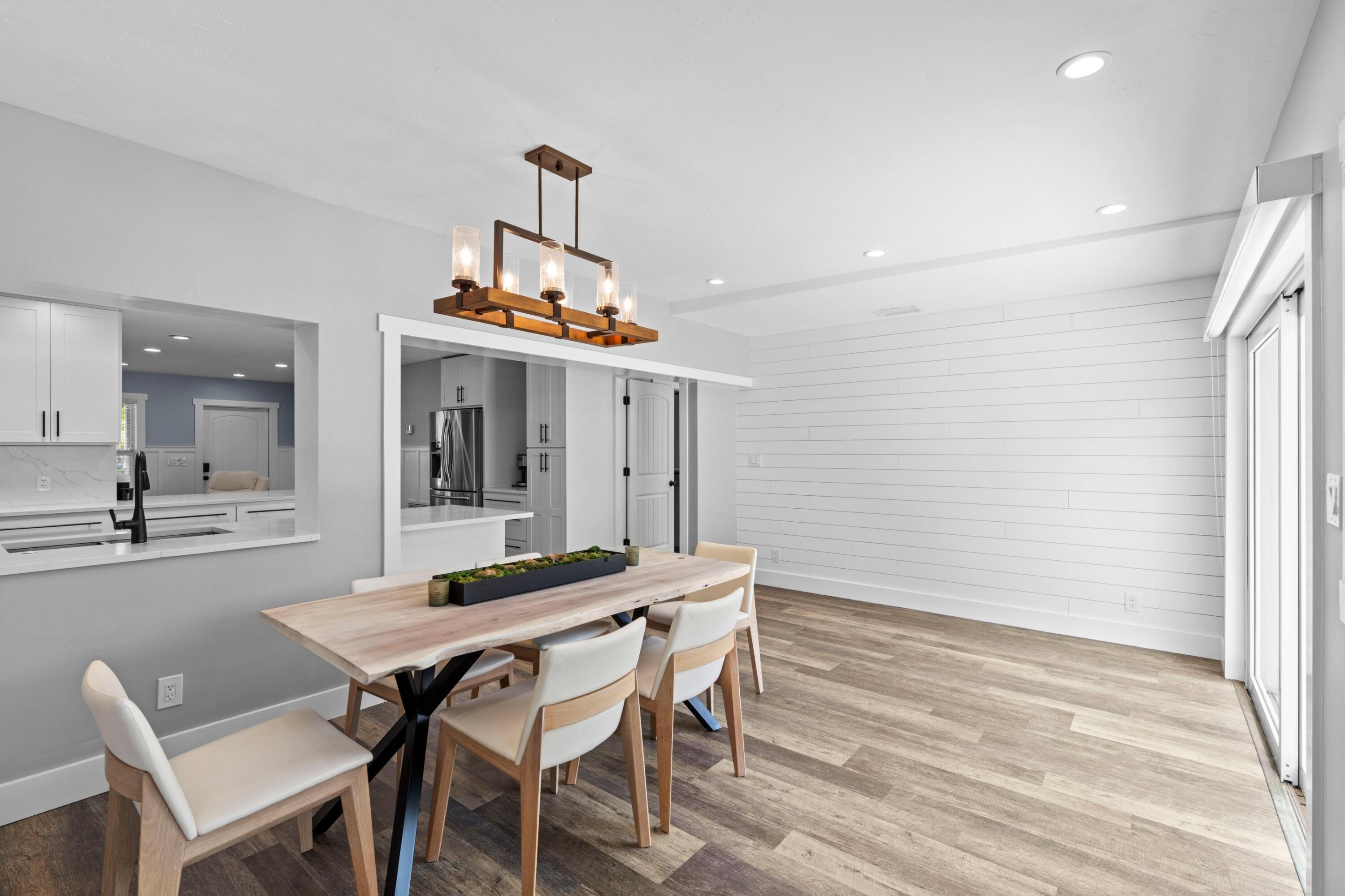 VISTA HILLS - Residential
