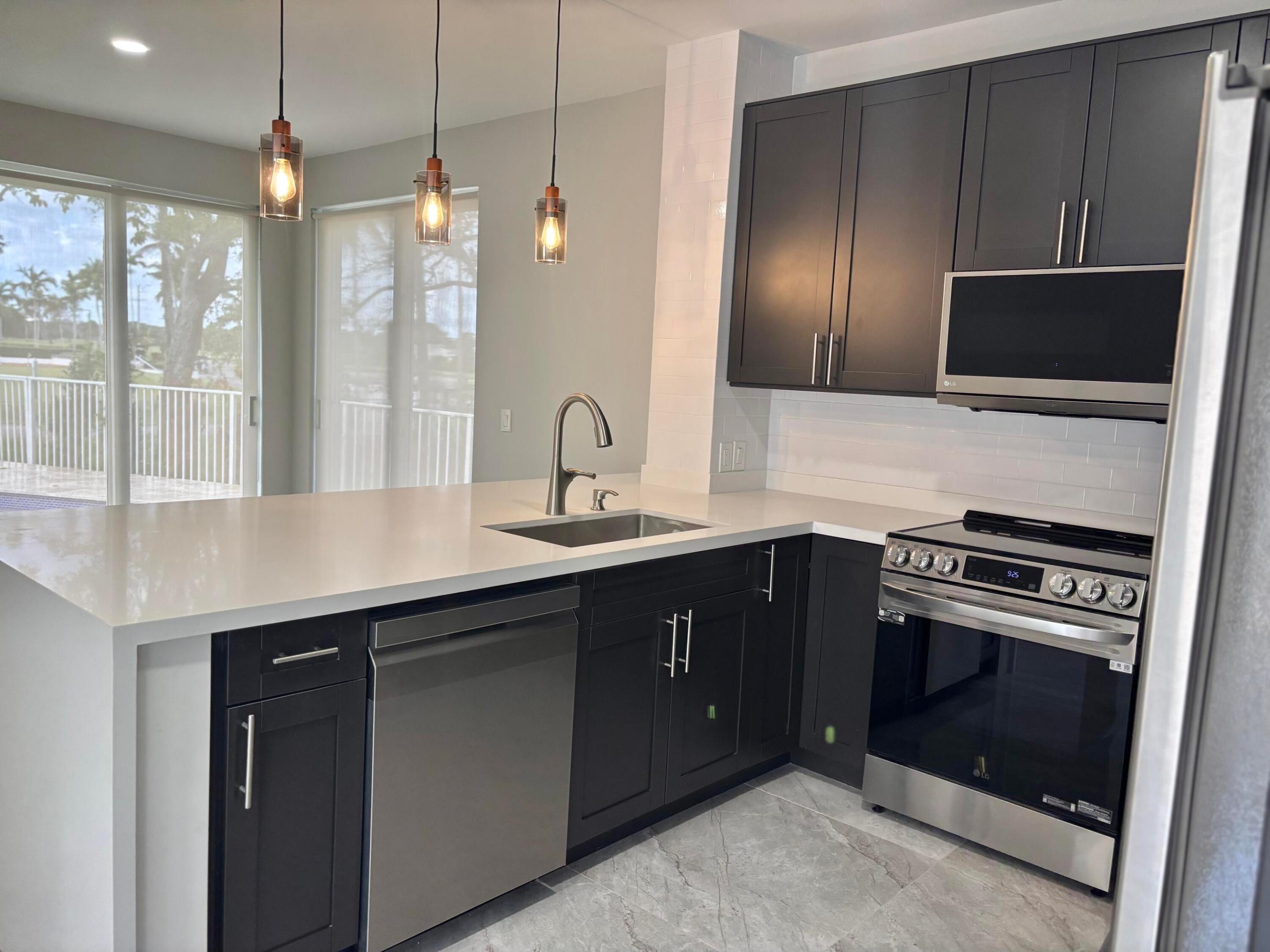 TIFFANY TRACE - Residential Lease