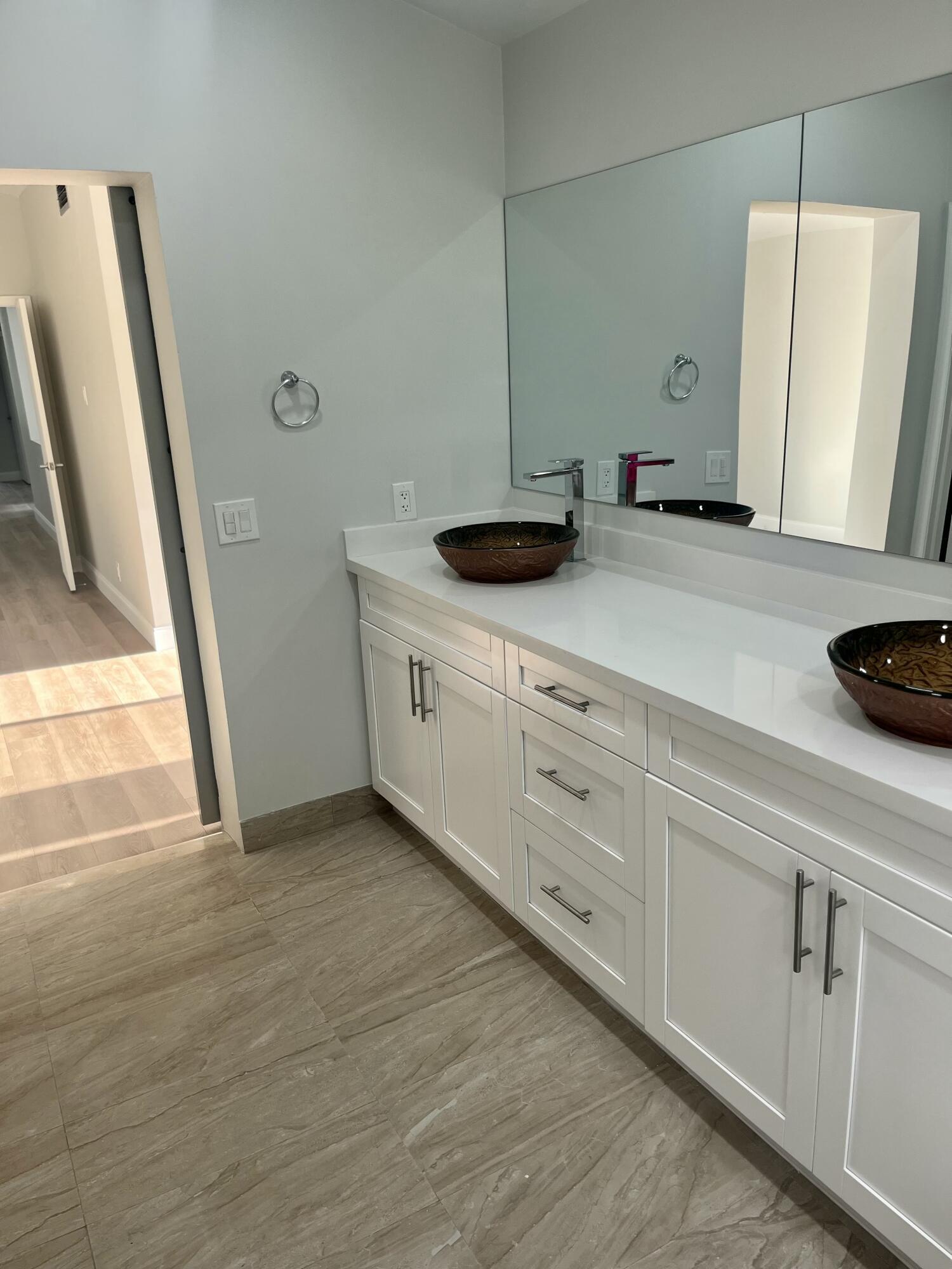 TIFFANY TRACE - Residential Lease