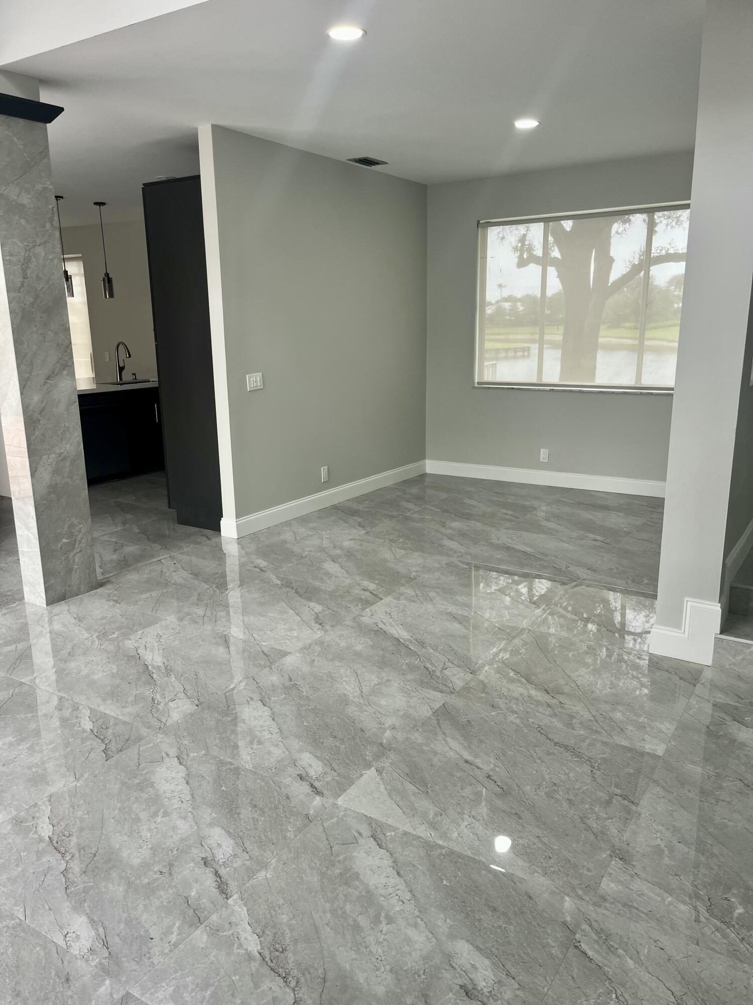 TIFFANY TRACE - Residential Lease