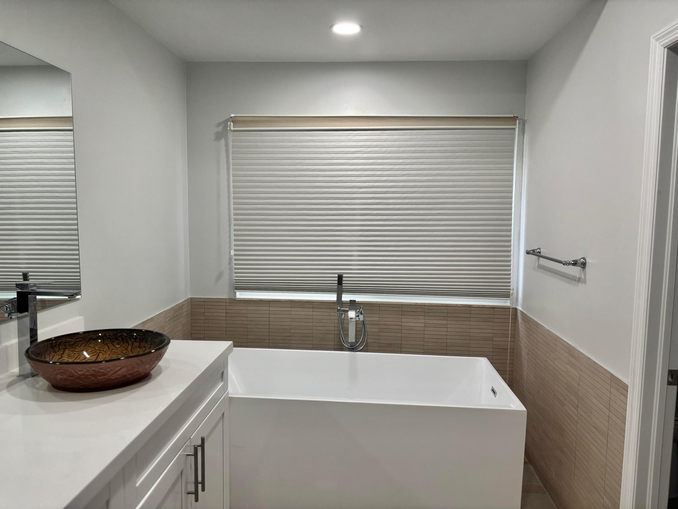 TIFFANY TRACE - Residential Lease