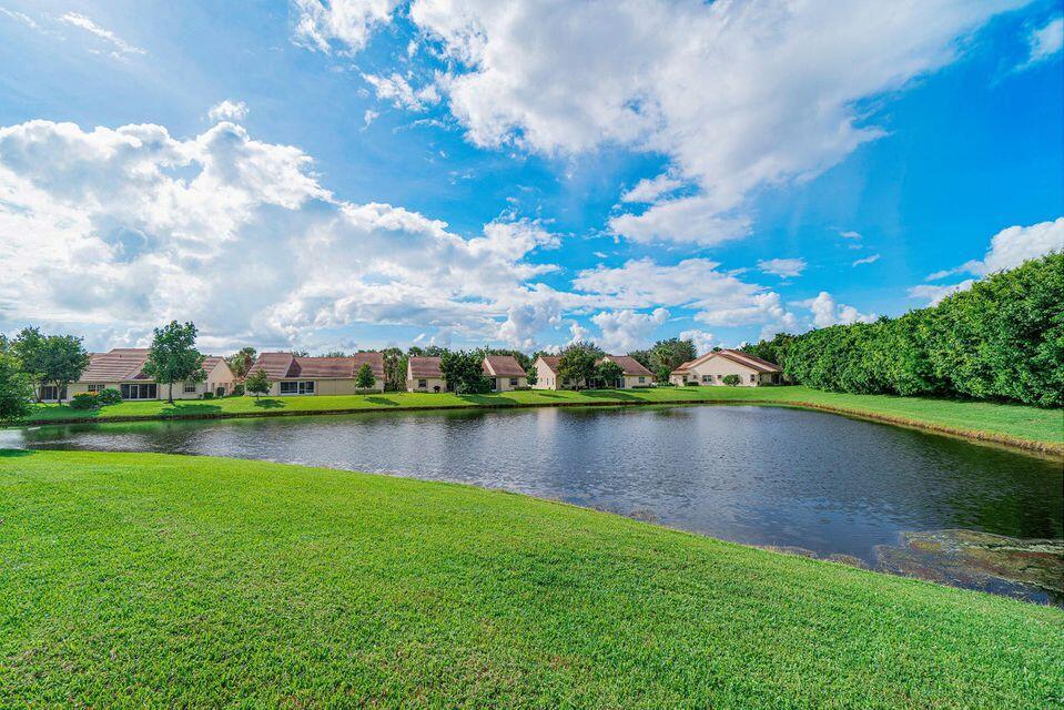 EMERALD POINTE 2 - Residential Lease