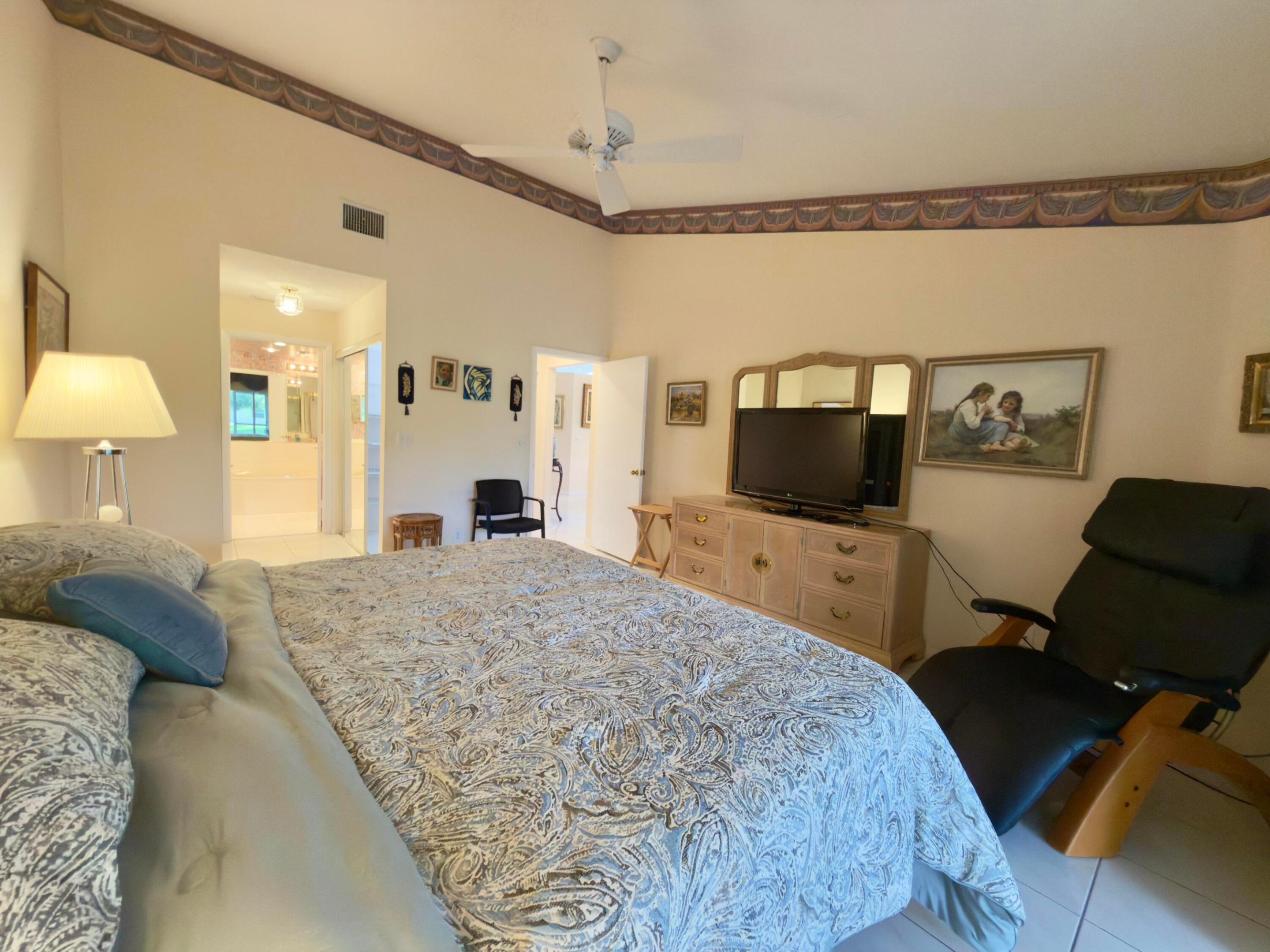 EMERALD POINTE 2 - Residential Lease
