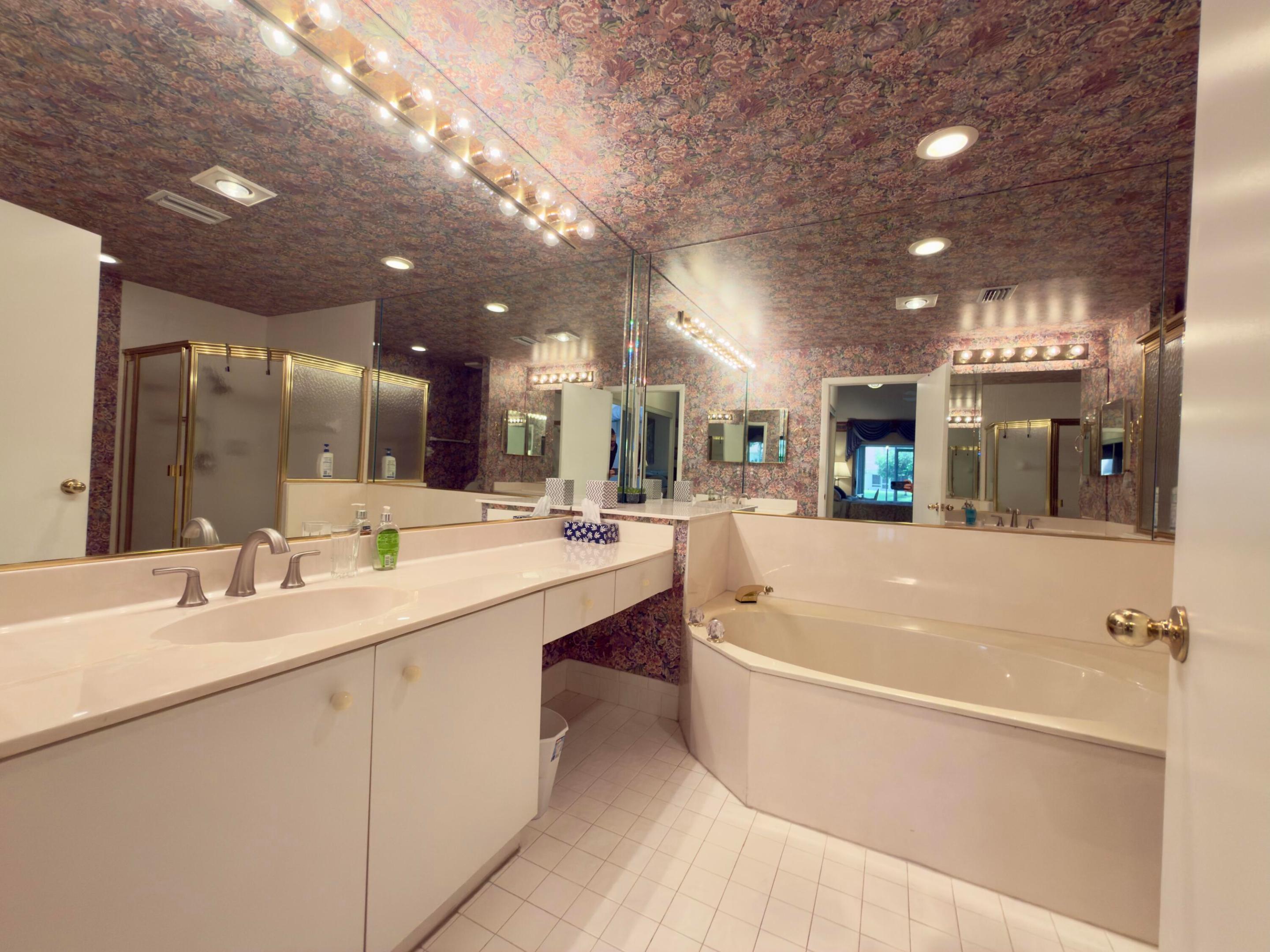 EMERALD POINTE 2 - Residential Lease