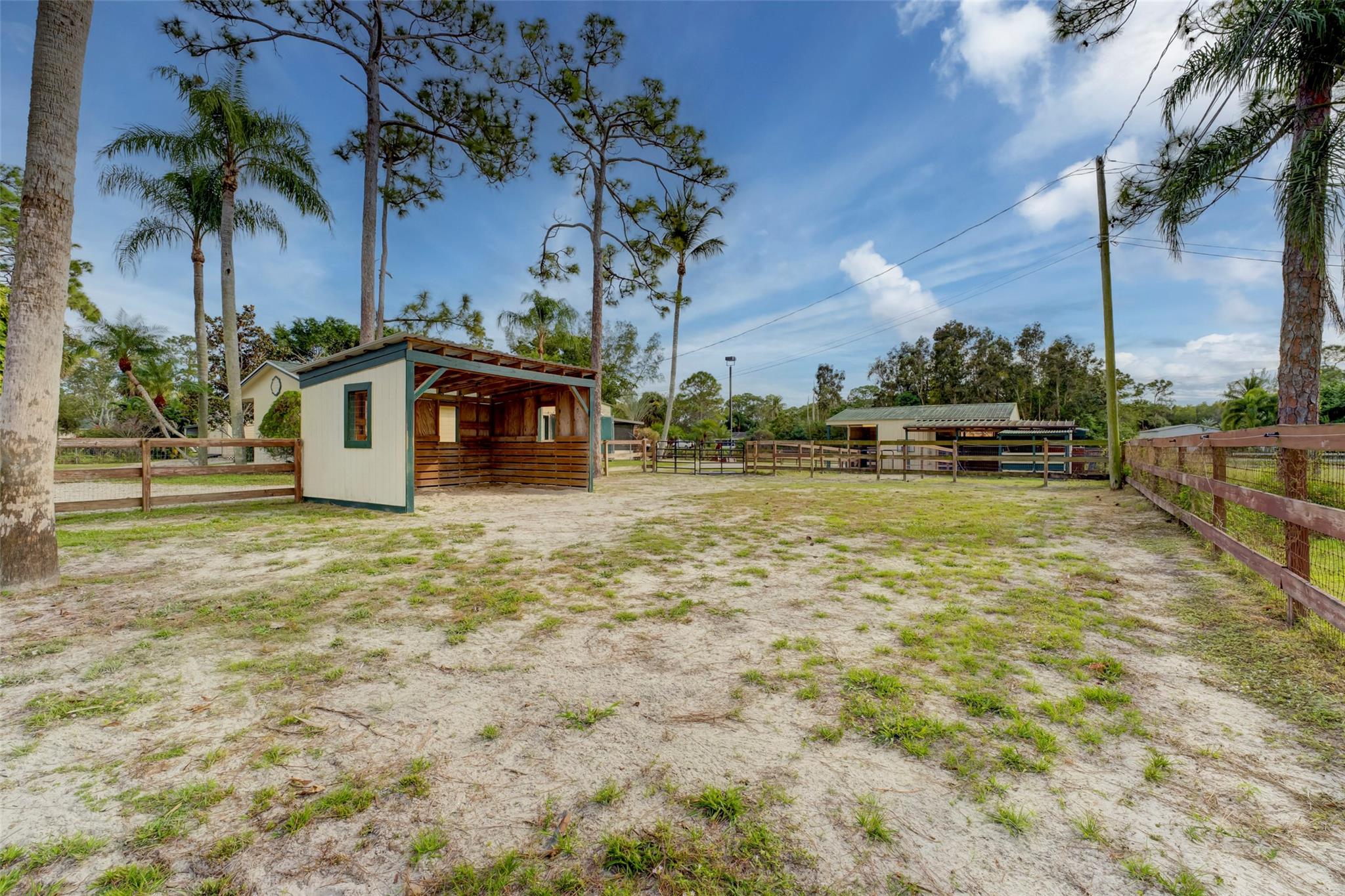 Acreage & Unrec - Residential