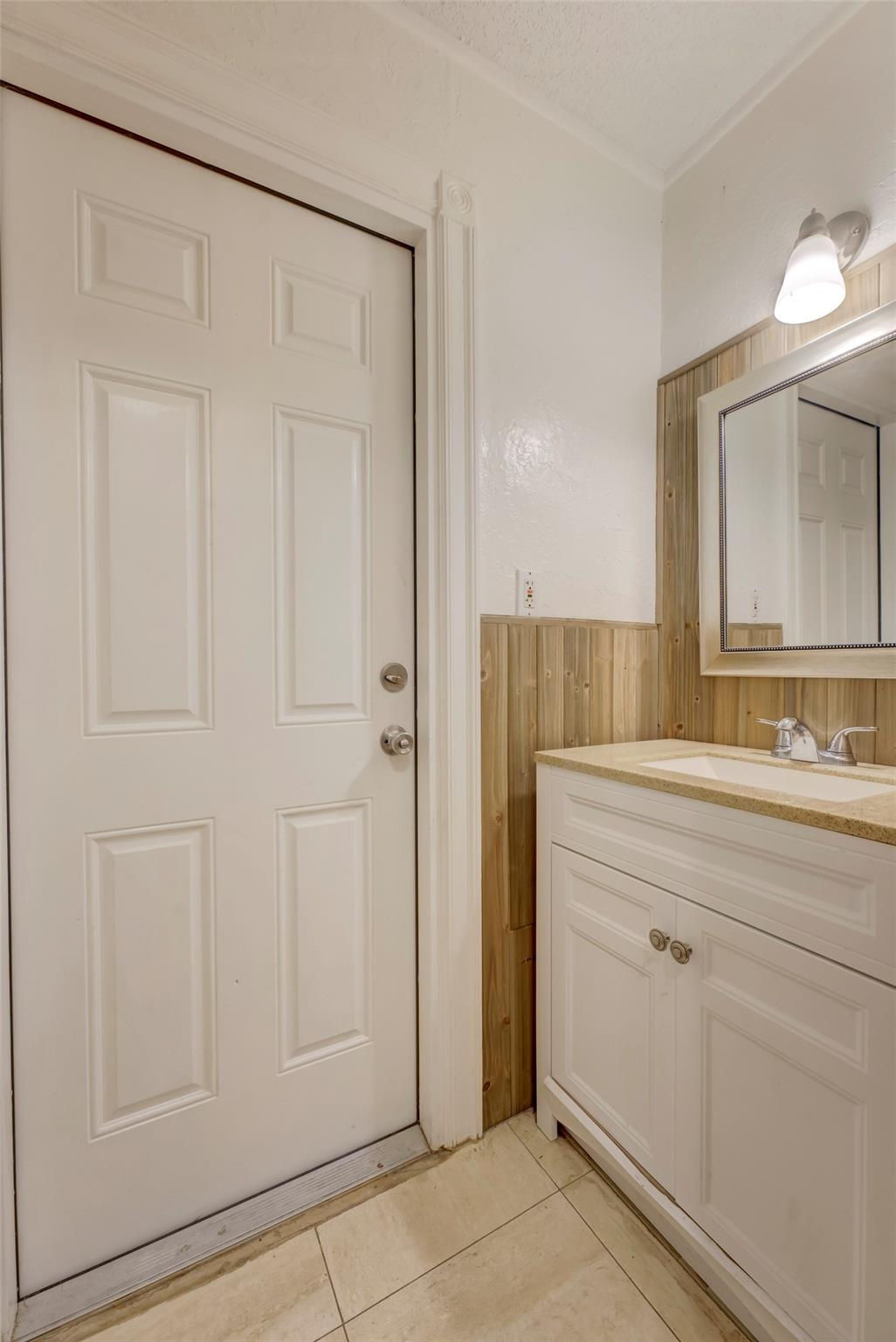Acreage & Unrec - Residential
