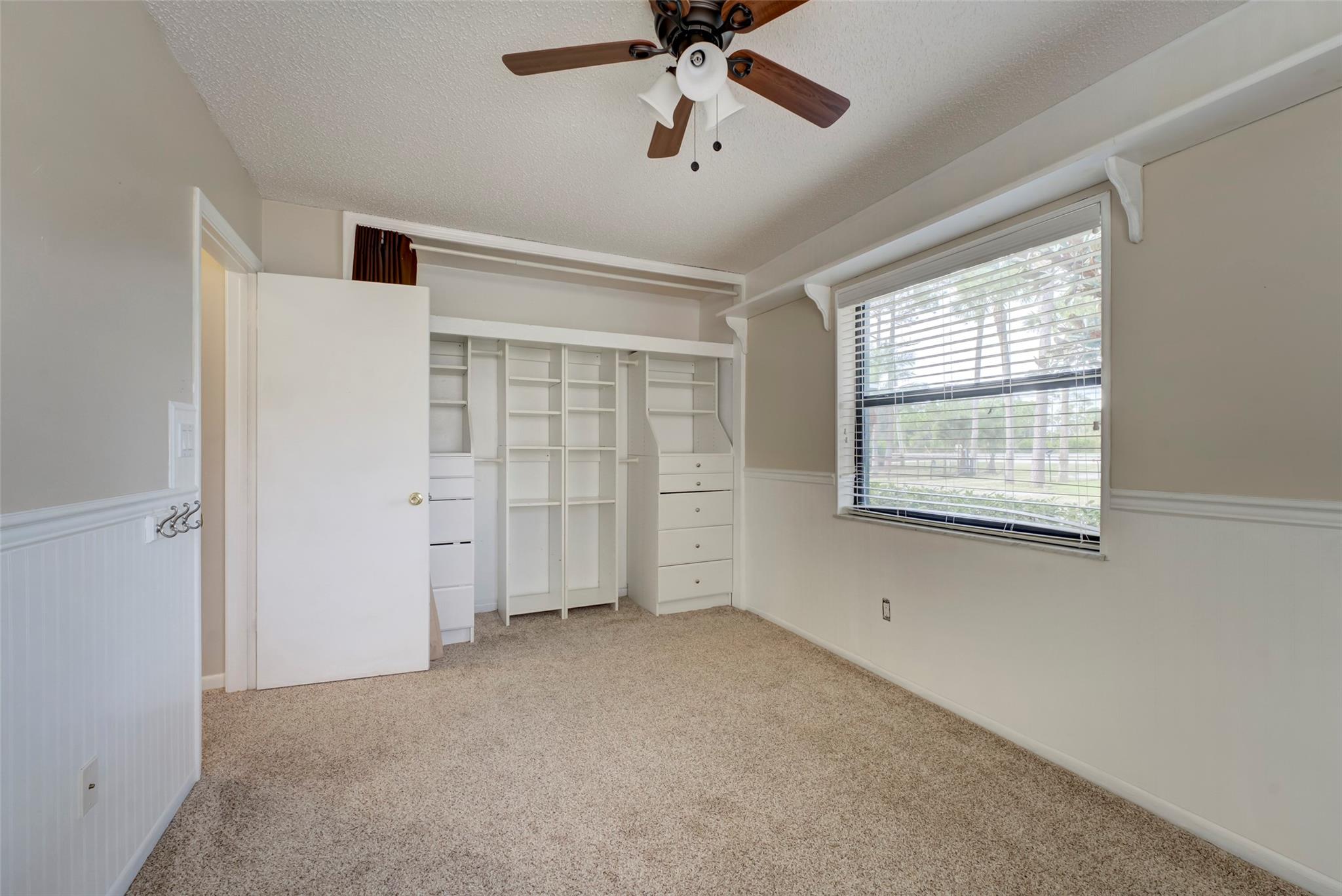 Acreage & Unrec - Residential