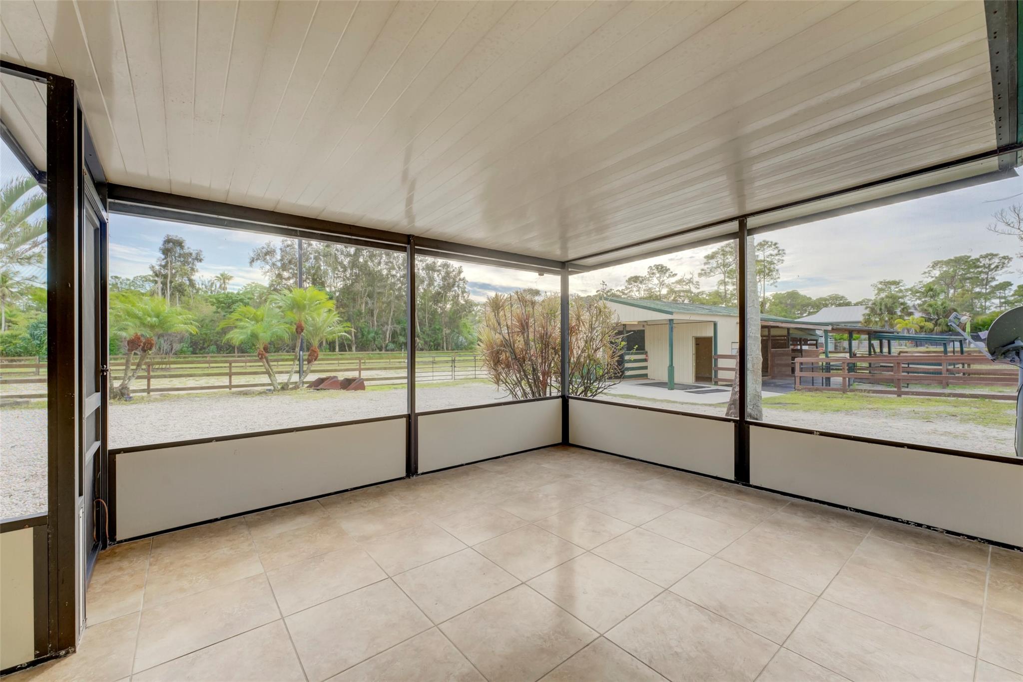 Acreage & Unrec - Residential
