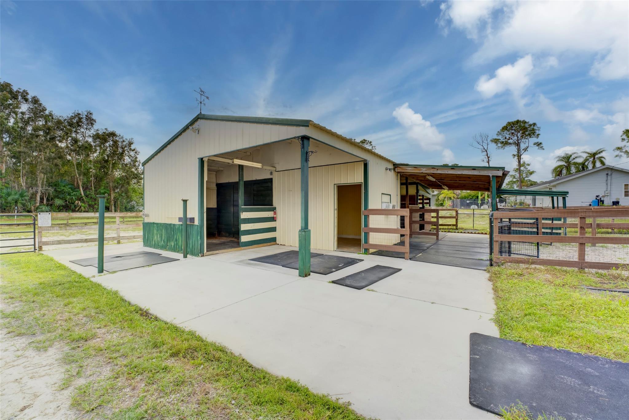 Acreage & Unrec - Residential