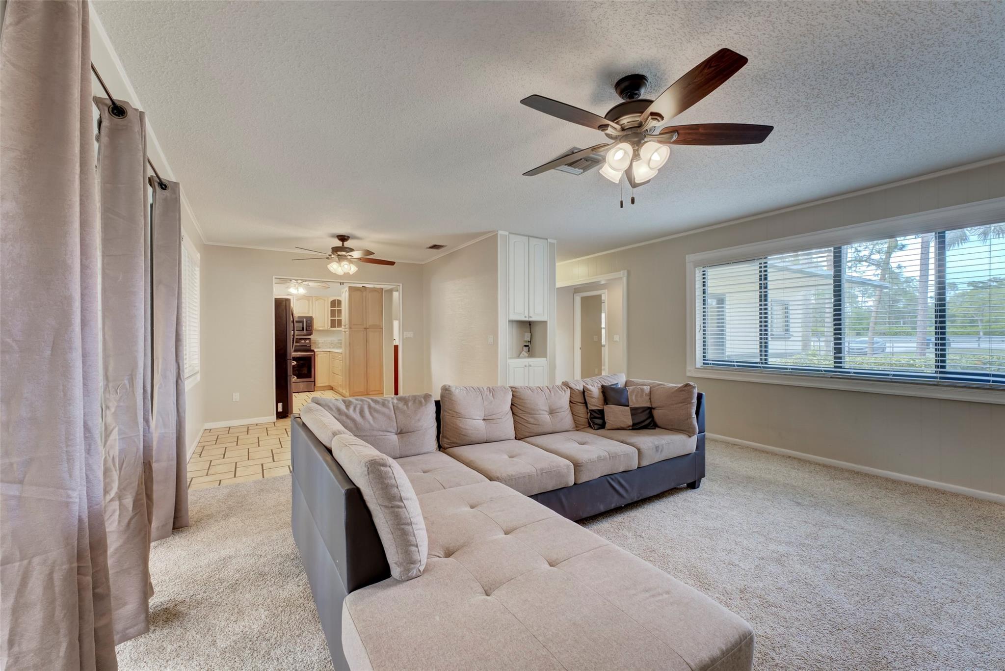 Acreage & Unrec - Residential