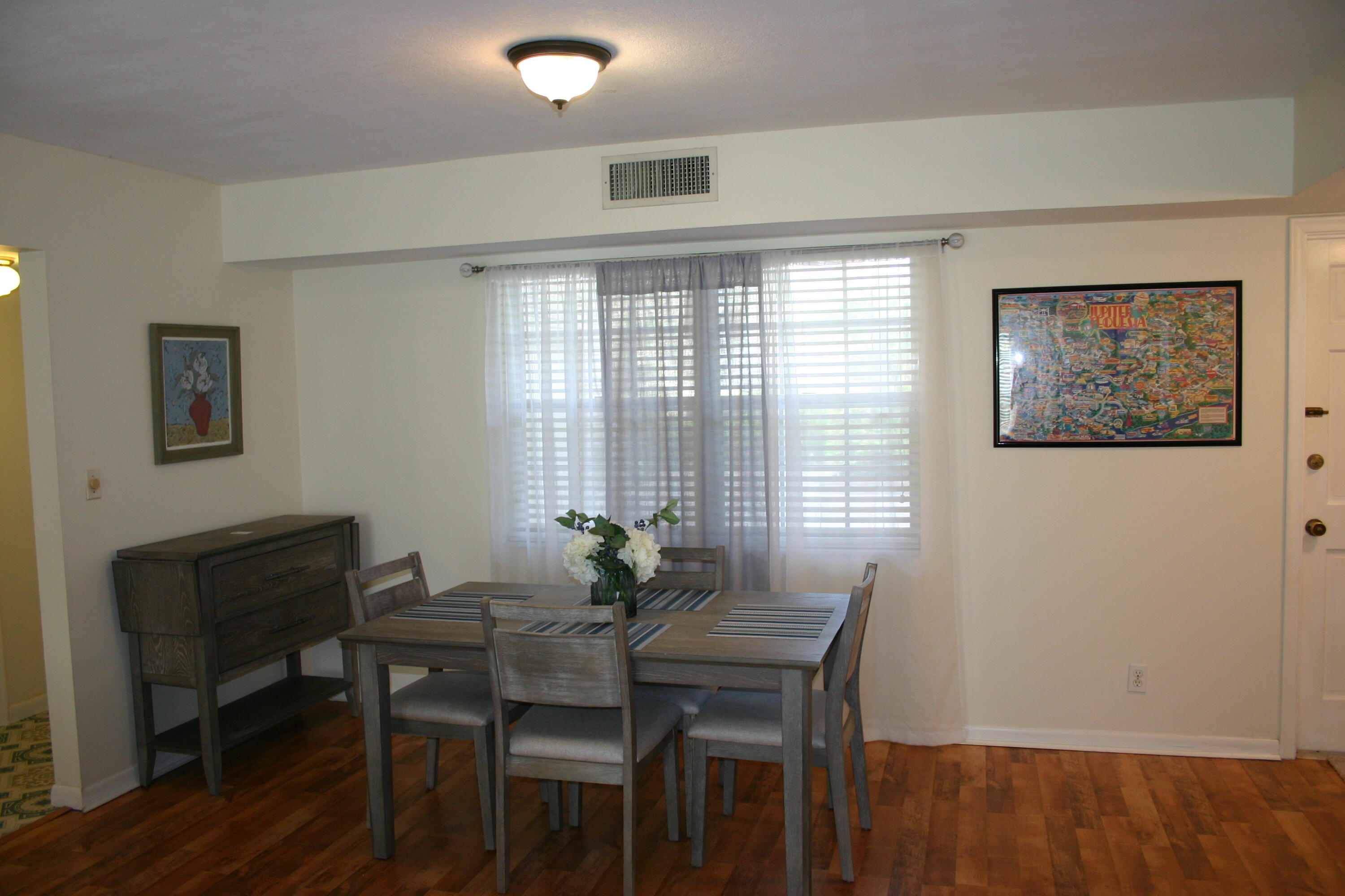TAMBERLANE 4 CONDO - Residential