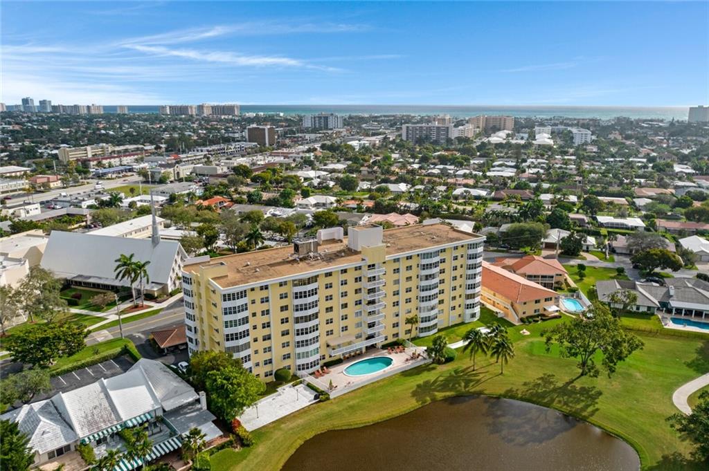 Country Club Towers - Residential