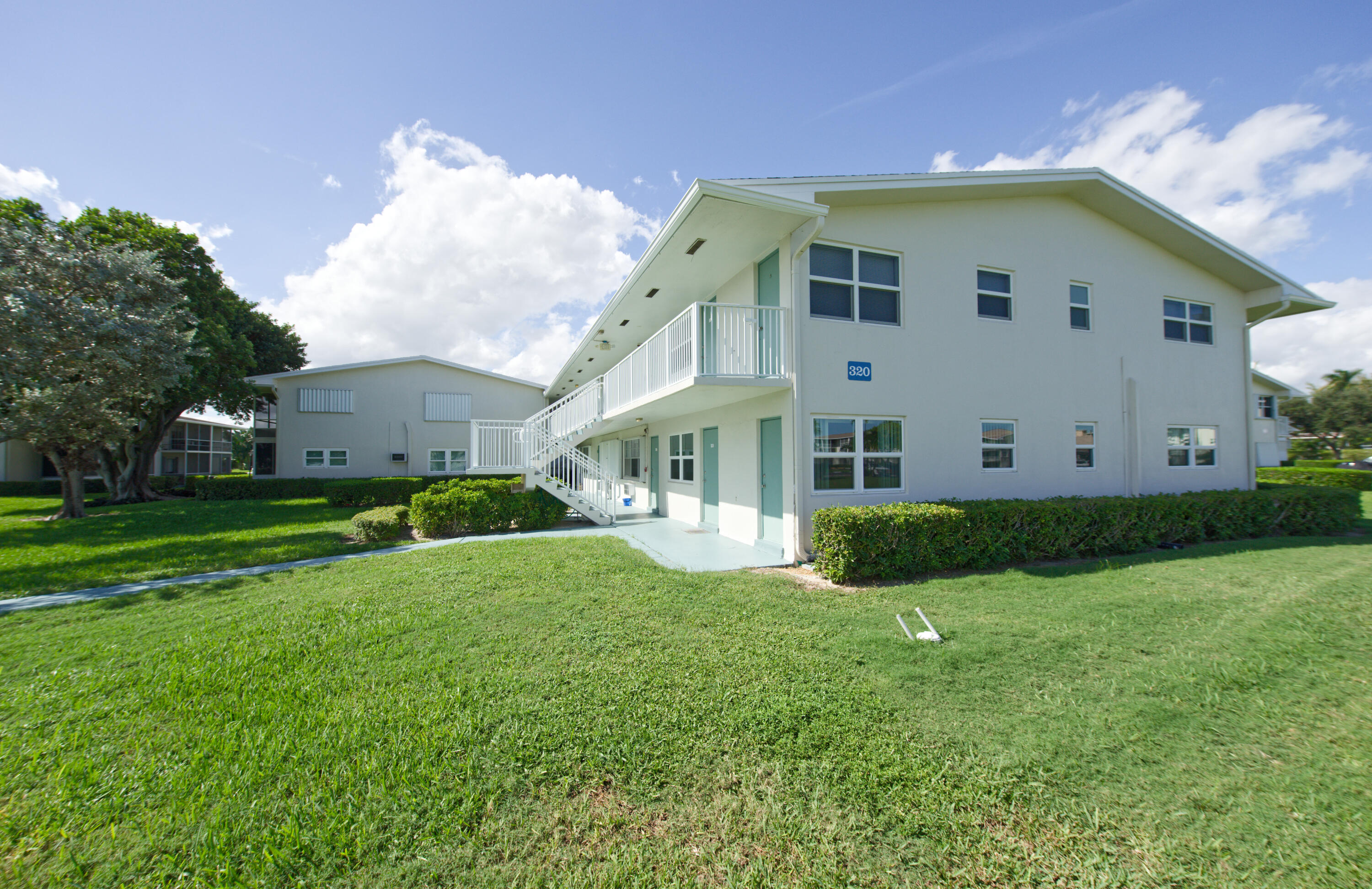 STERLING VILLAGE 320 CONDO - Residential
