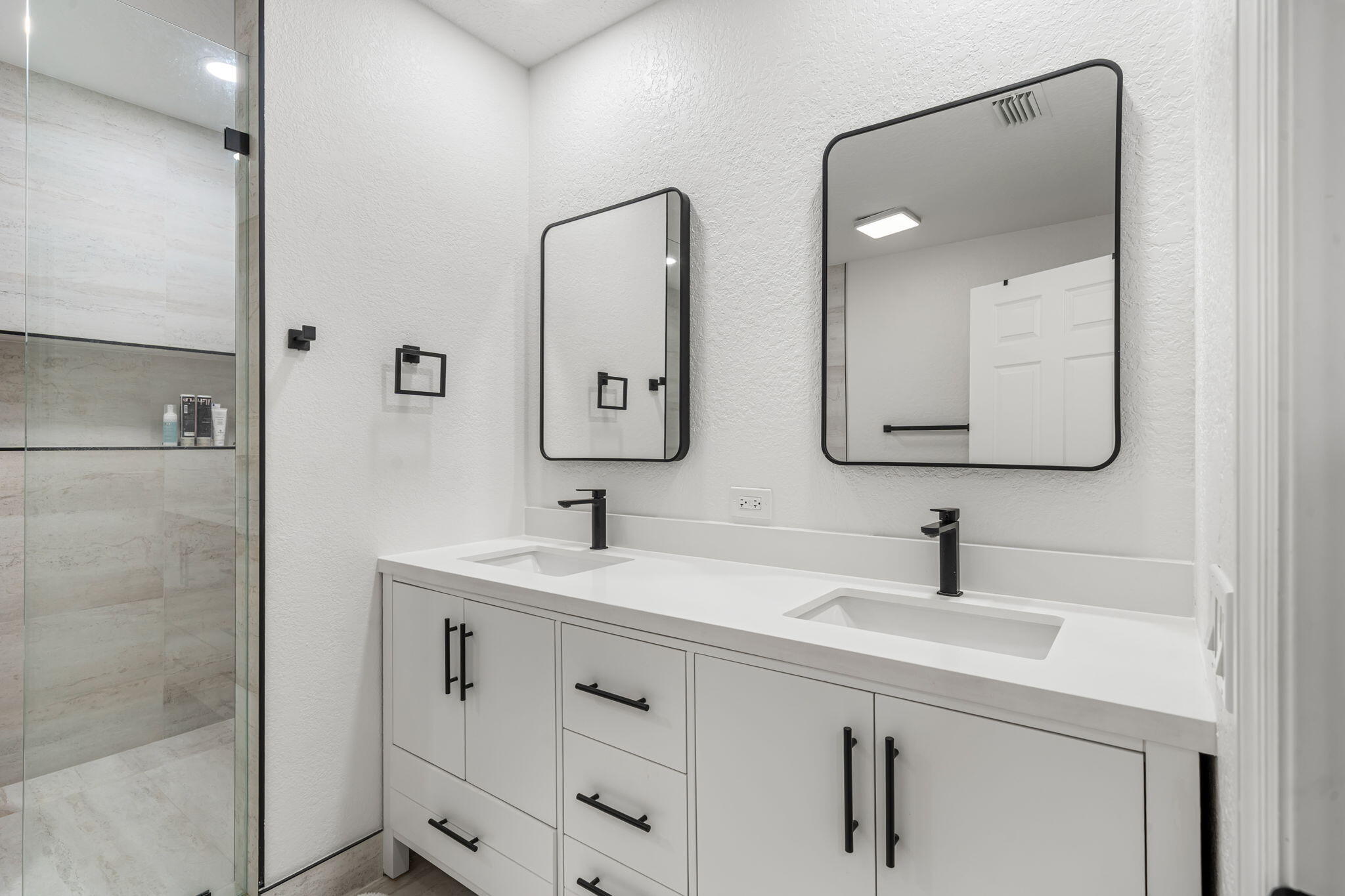PARK PLACE CONDO - Residential