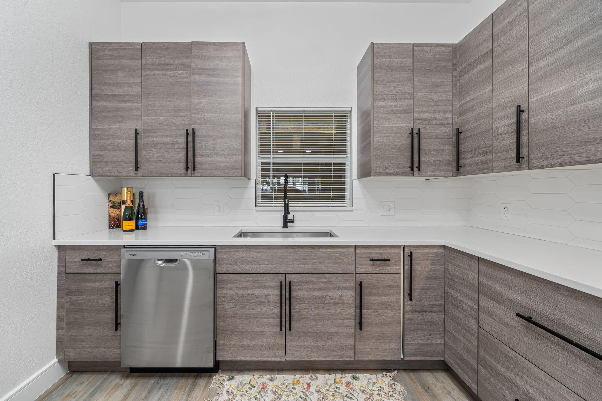 PARK PLACE CONDO - Residential