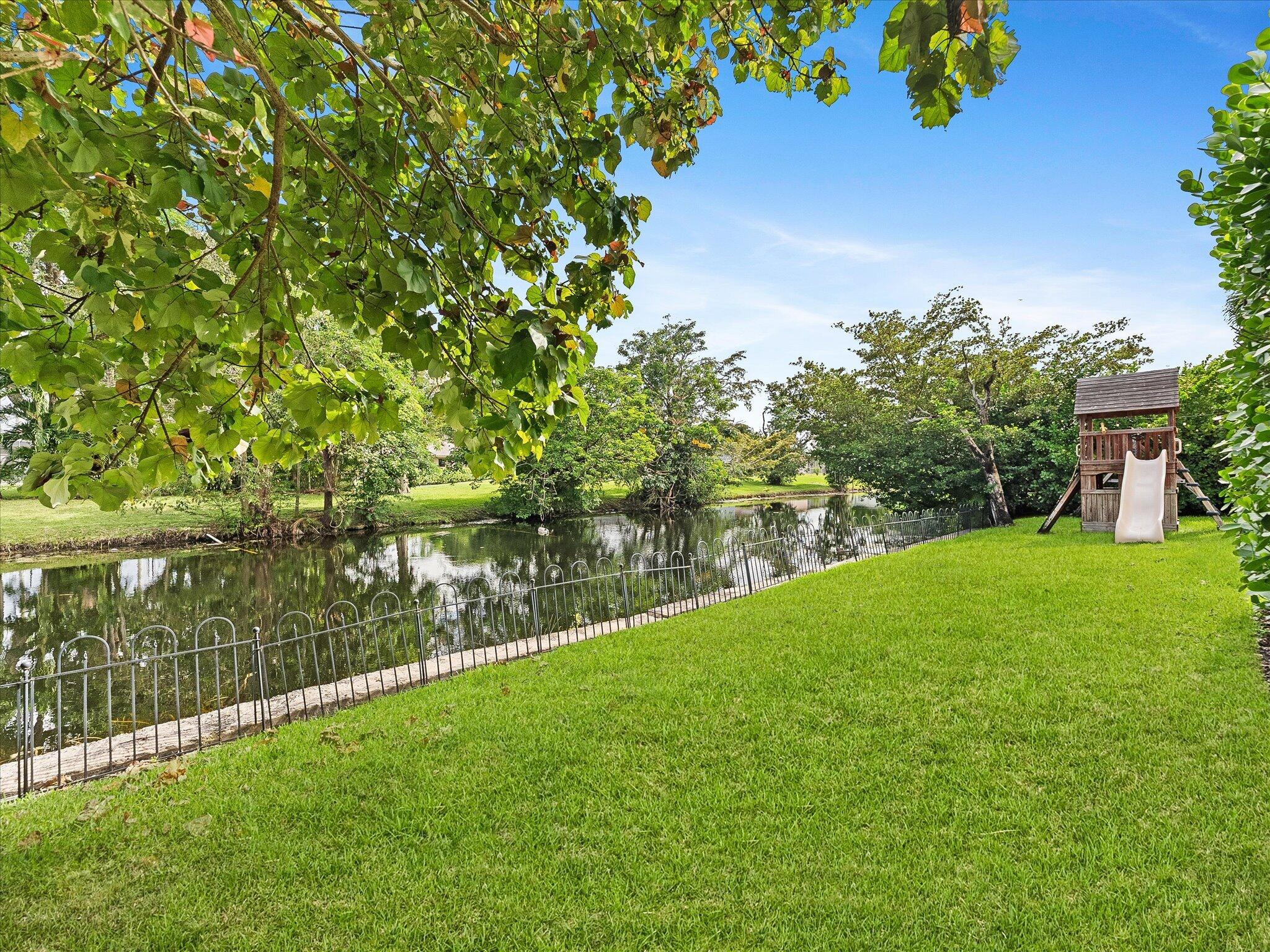 PLANTATION PARK 10 ADD - Residential