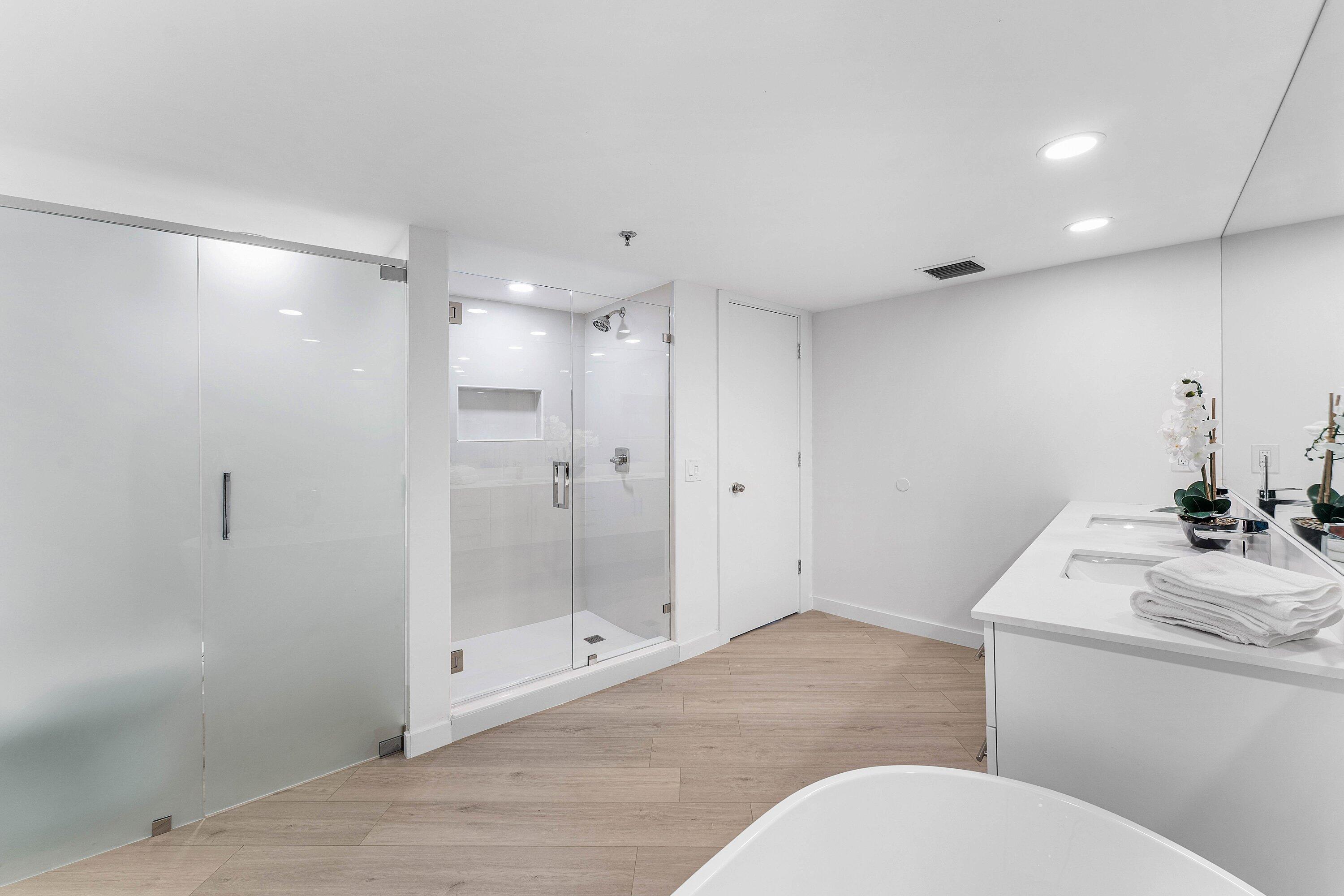 THIRTY-THREE SIXTY CONDO - Residential