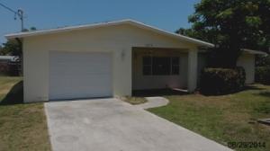 Walk to the beach from this freshly painted 3 bedroom home on the island located in a neighborhood with Million Dollar Homes. Close to restaurants with quick and easy access to the mainland for all your shopping needs. See additional info. This is a Fannie Mae Homepath property.