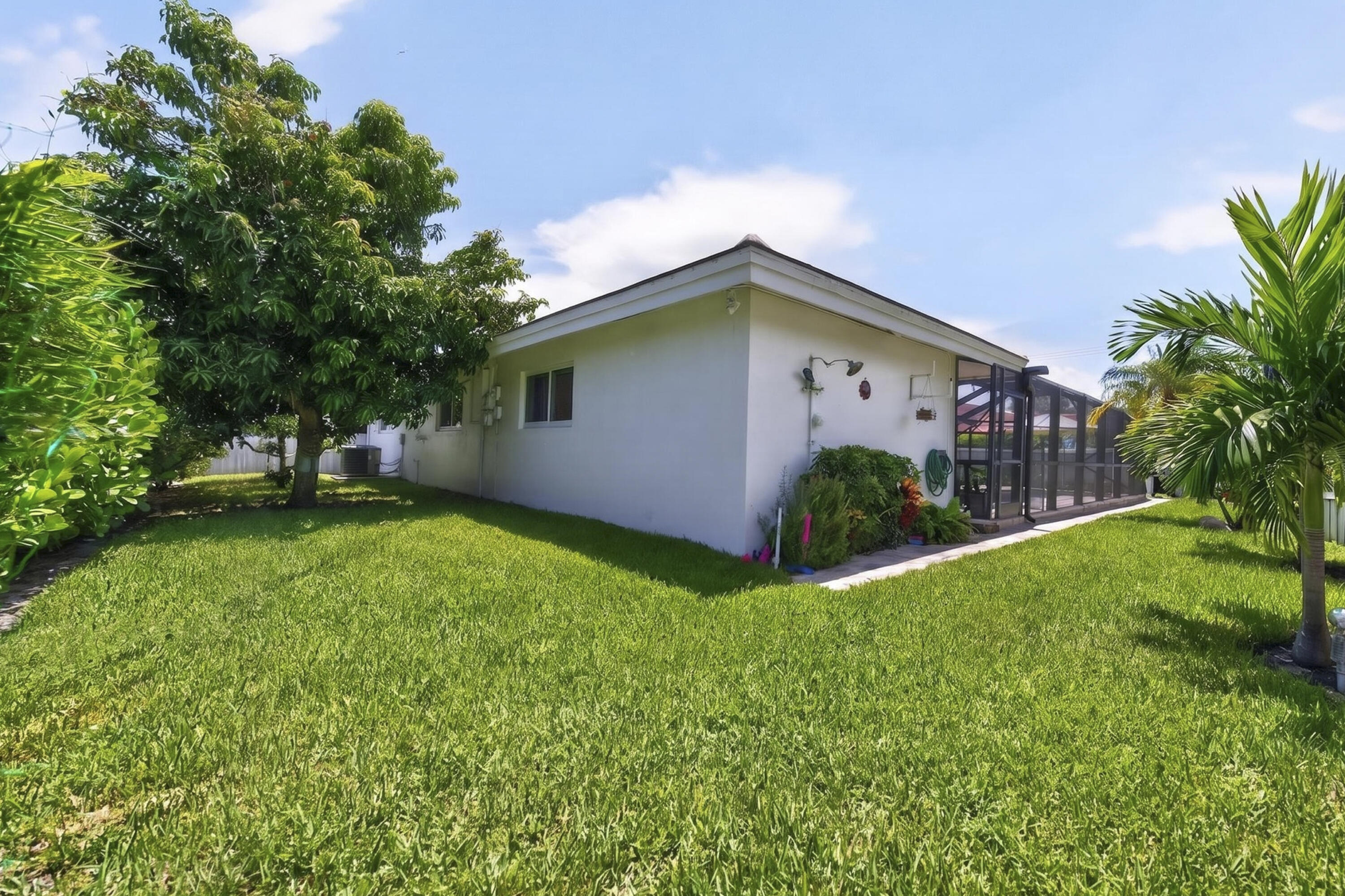 GOLF ESTATES - Residential