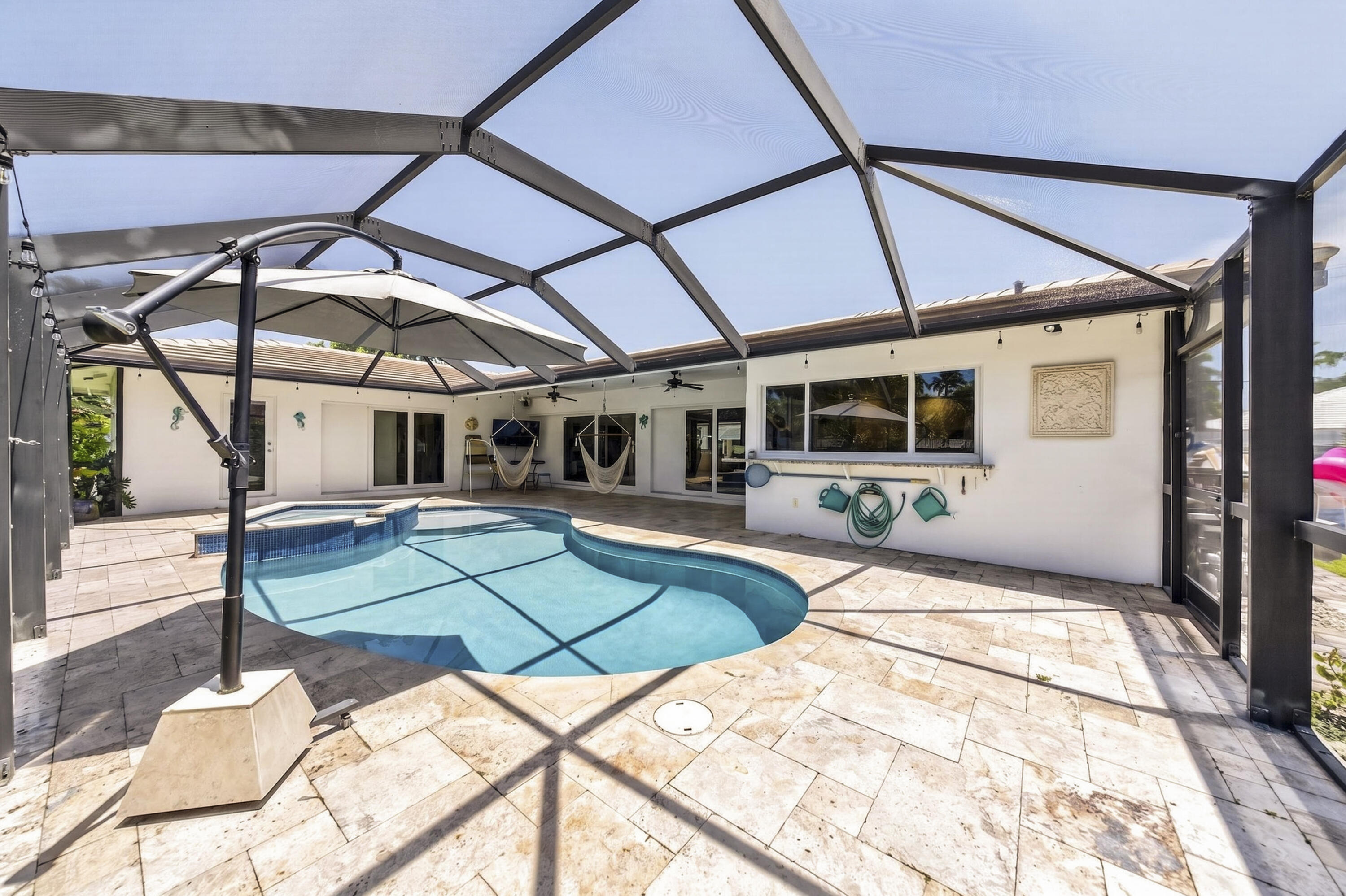 GOLF ESTATES - Residential