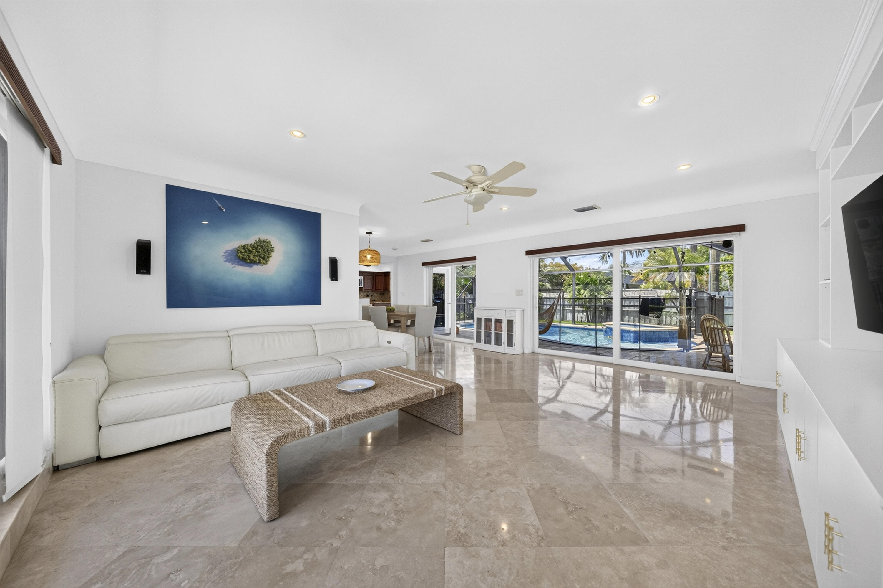 GOLF ESTATES - Residential