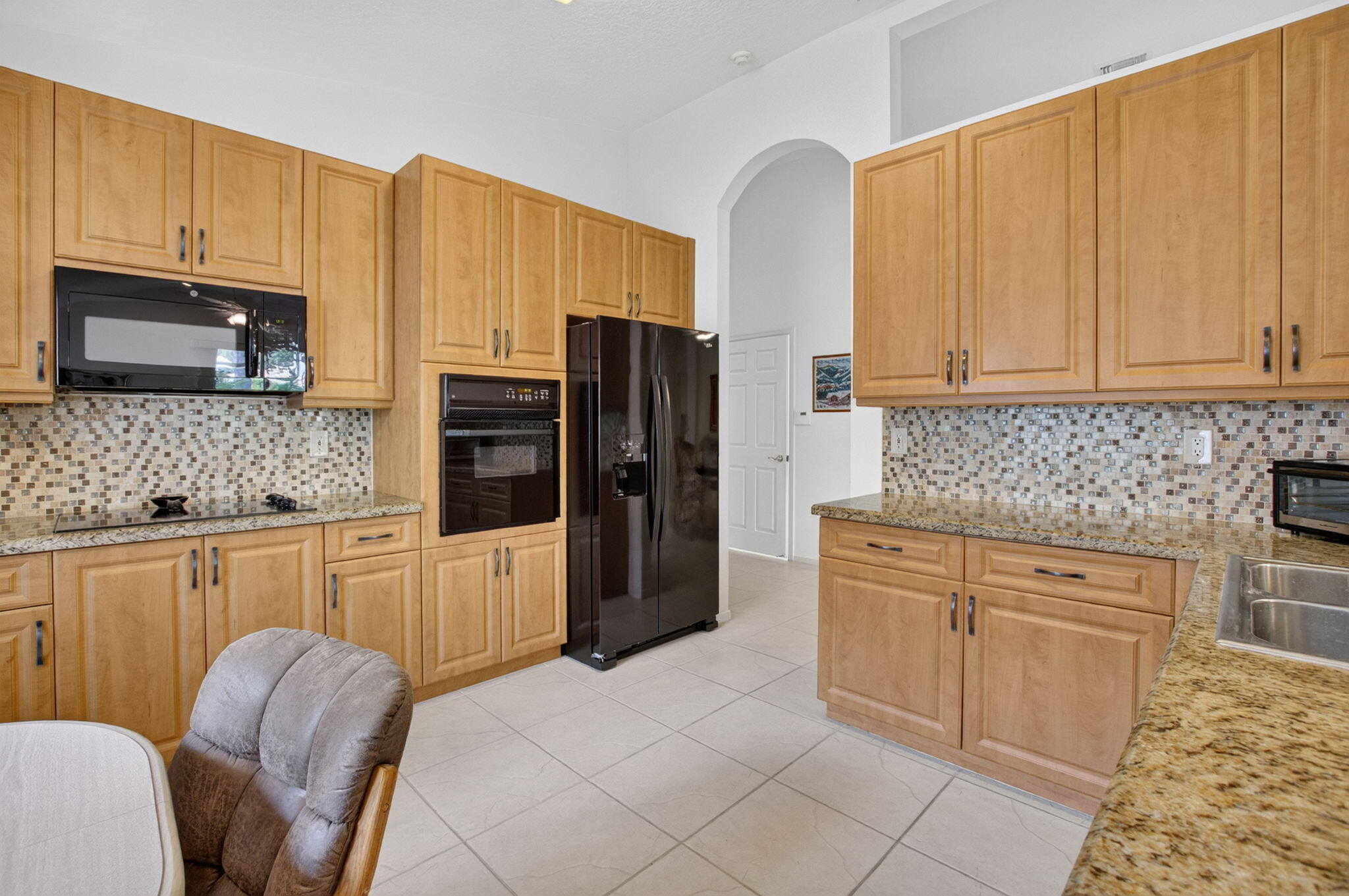 CASCADE LAKES - Residential