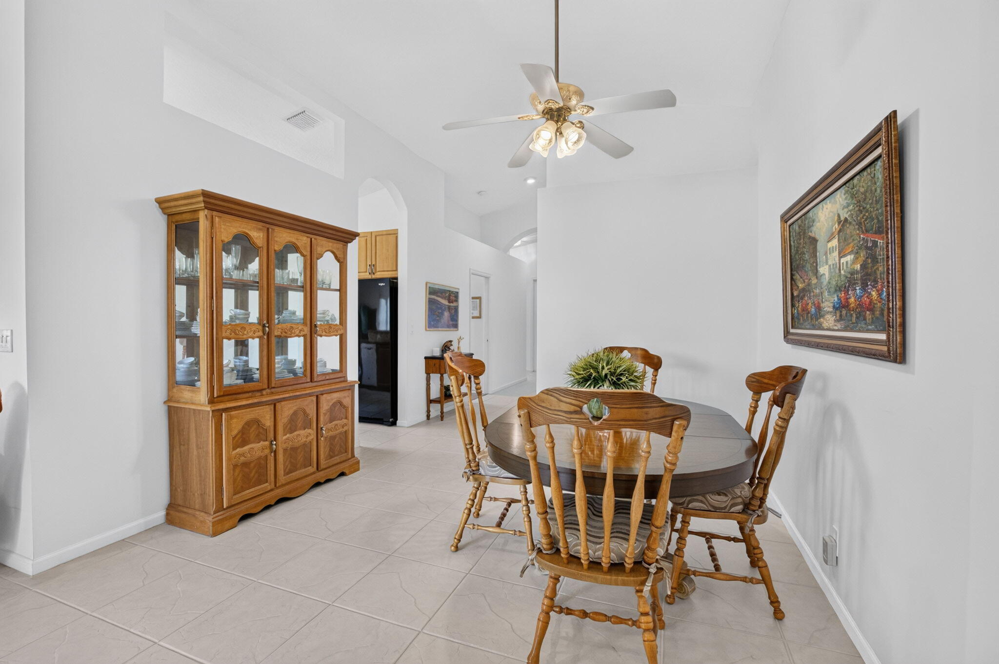CASCADE LAKES - Residential