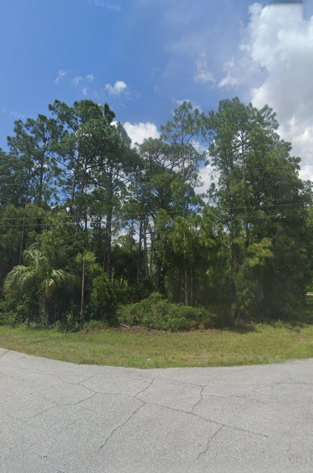 1573- PORT CHARLOTTE SUB 26 - Land