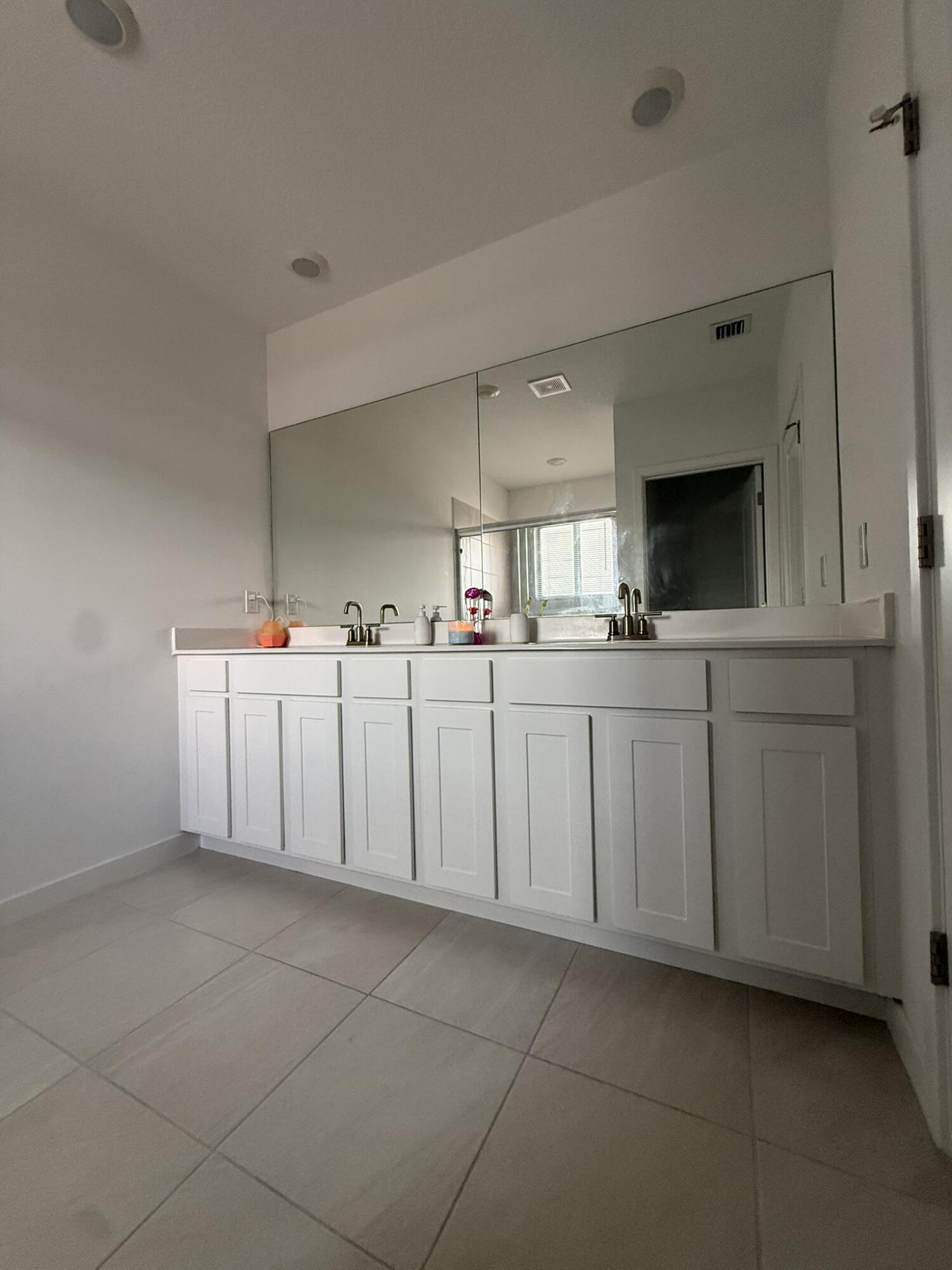 Newberry Court - Residential