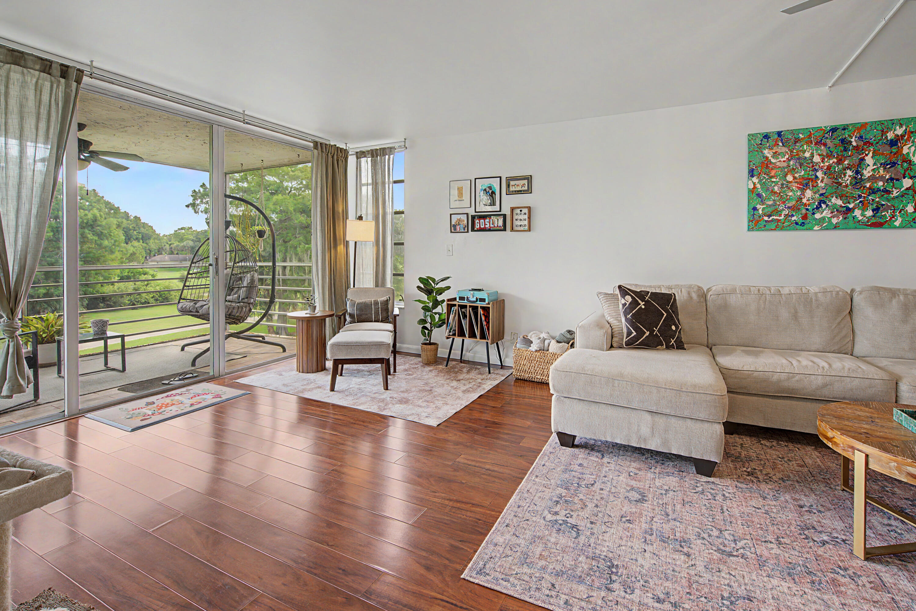 NO 77 PALM-AIRE COUNTRY CLUB - Residential