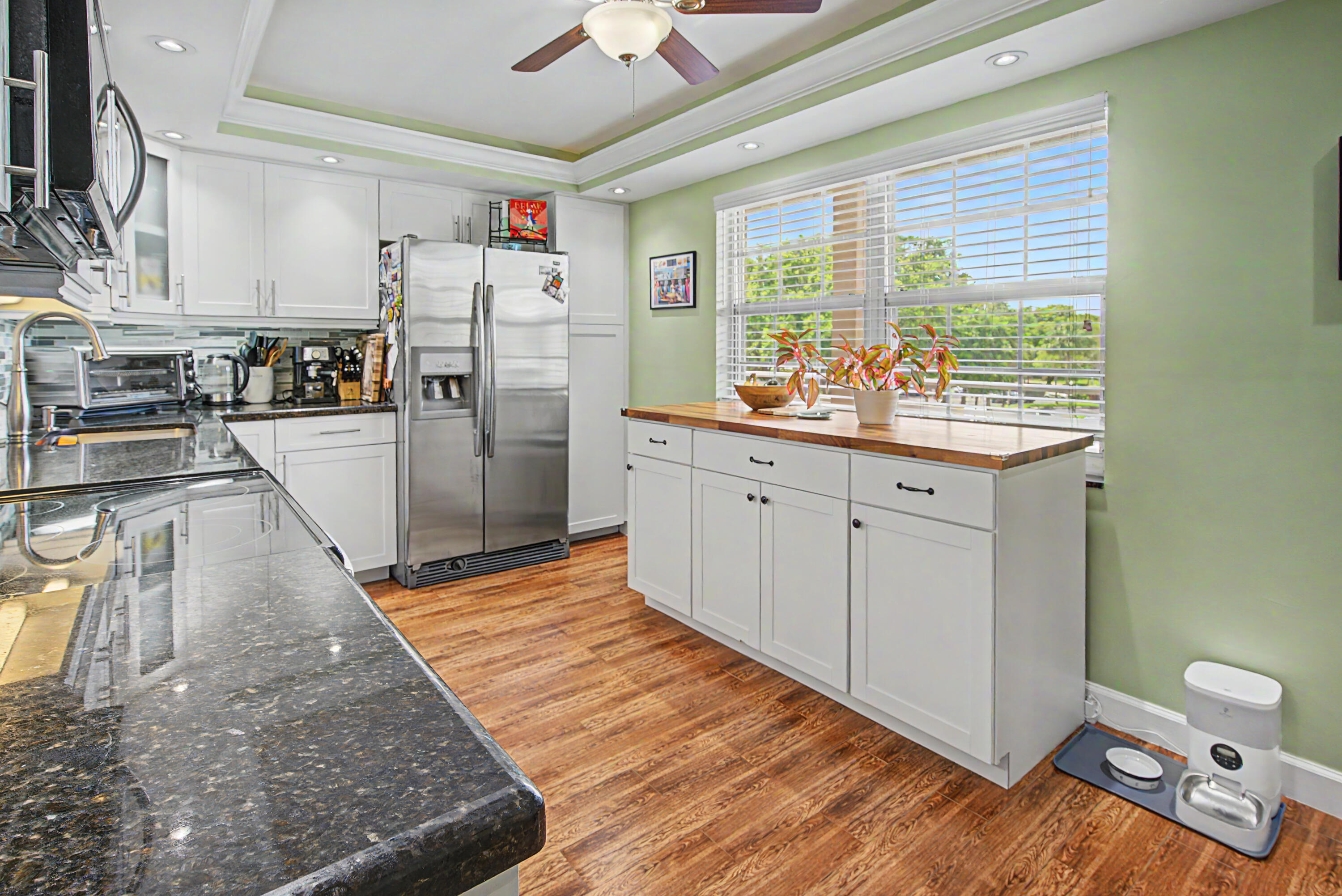 NO 77 PALM-AIRE COUNTRY CLUB - Residential