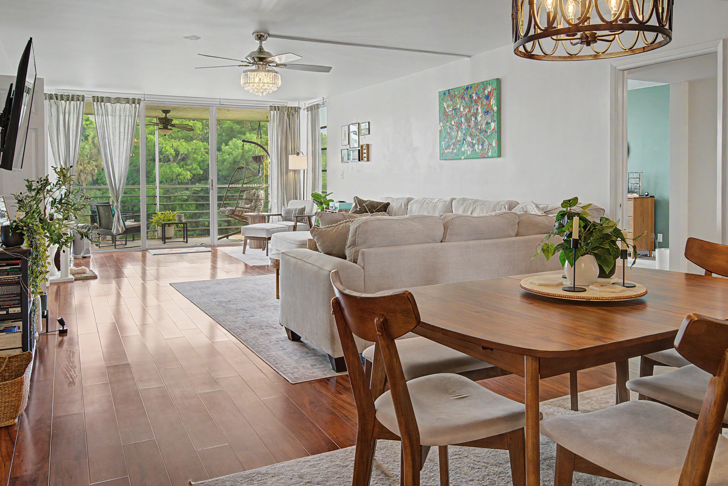 NO 77 PALM-AIRE COUNTRY CLUB - Residential