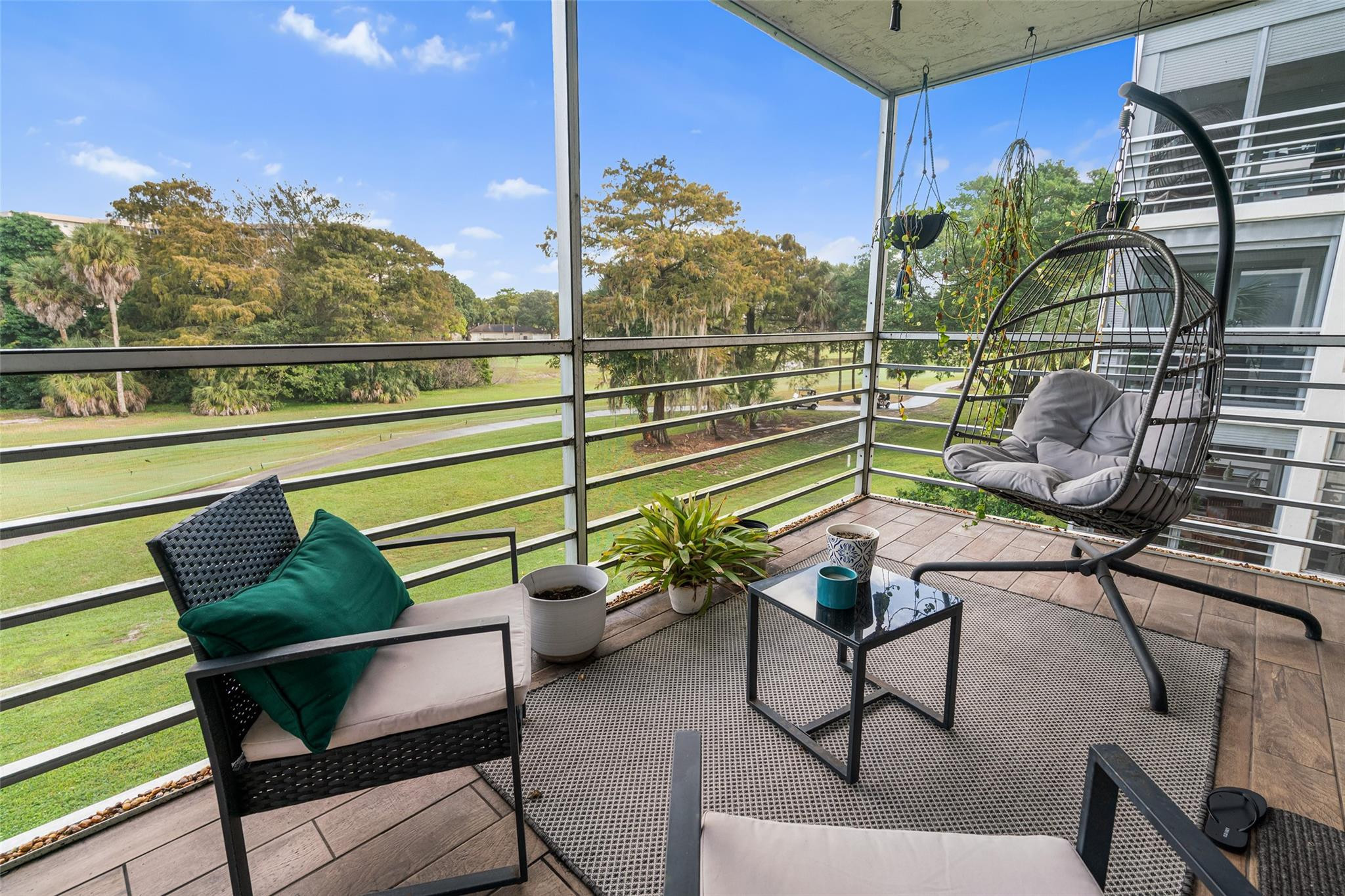 NO 77 PALM-AIRE COUNTRY CLUB - Residential