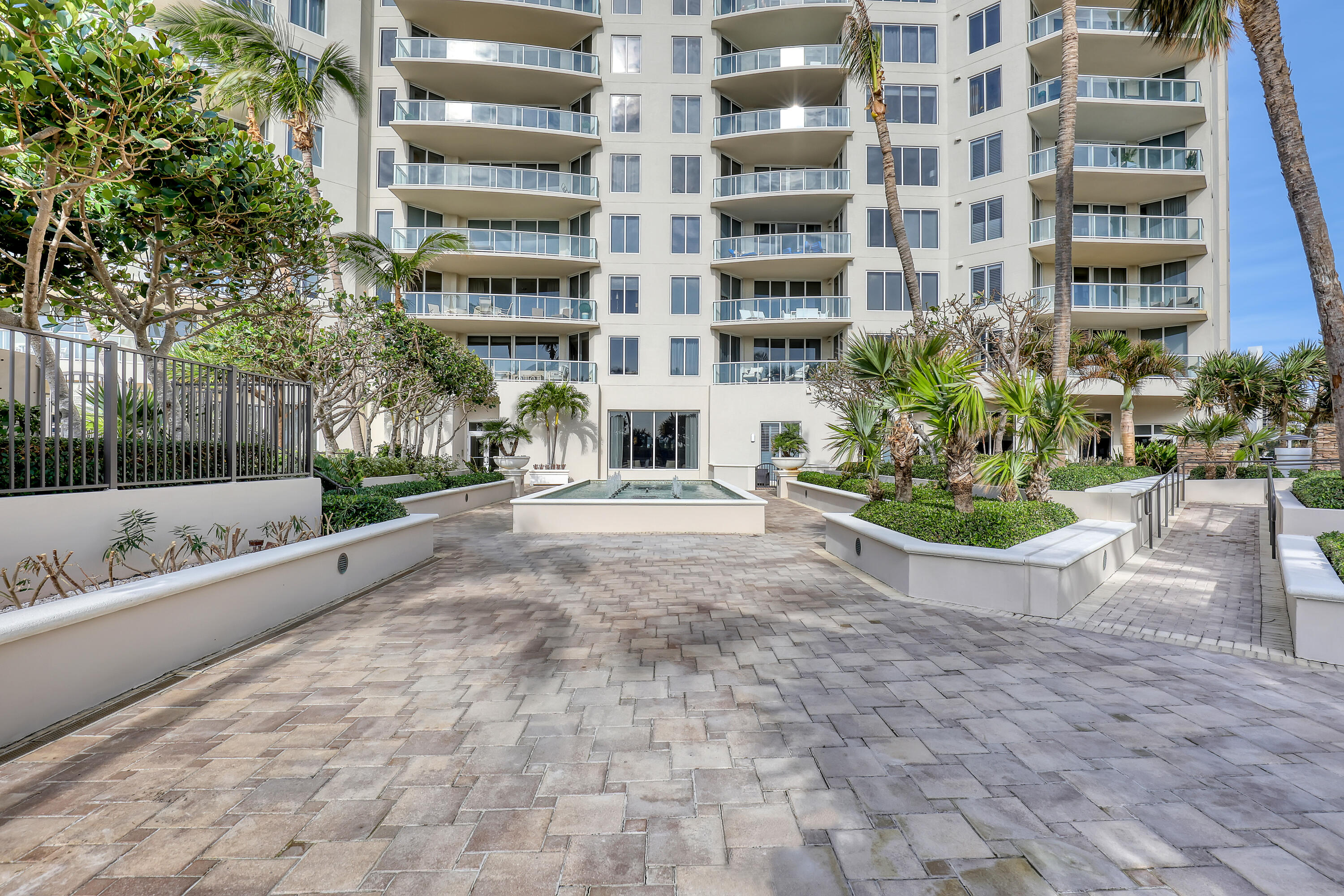 2700 NORTH OCEAN CONDO - Residential