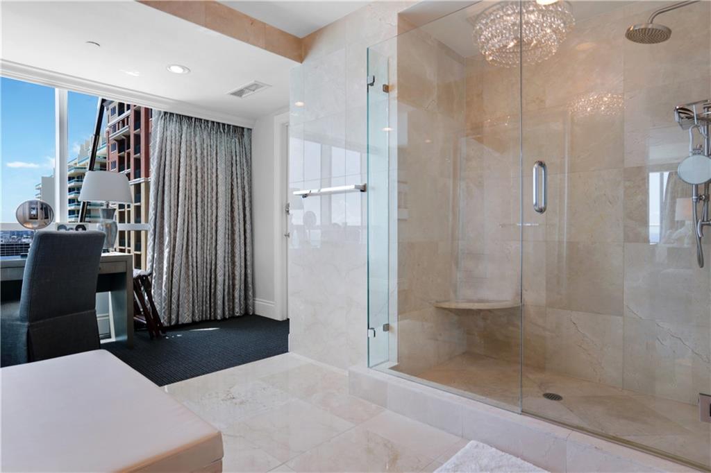 Ritz-Carlton - Residential