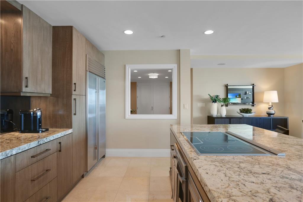 Ritz-Carlton - Residential
