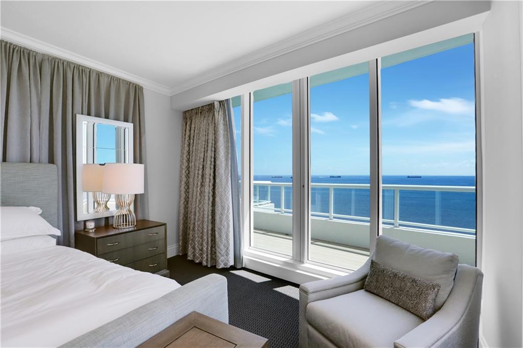 Ritz-Carlton - Residential