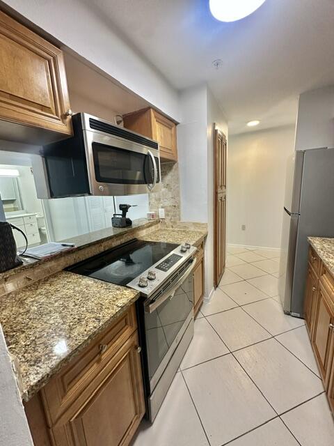 BOYNTON LANDINGS CONDO - Residential