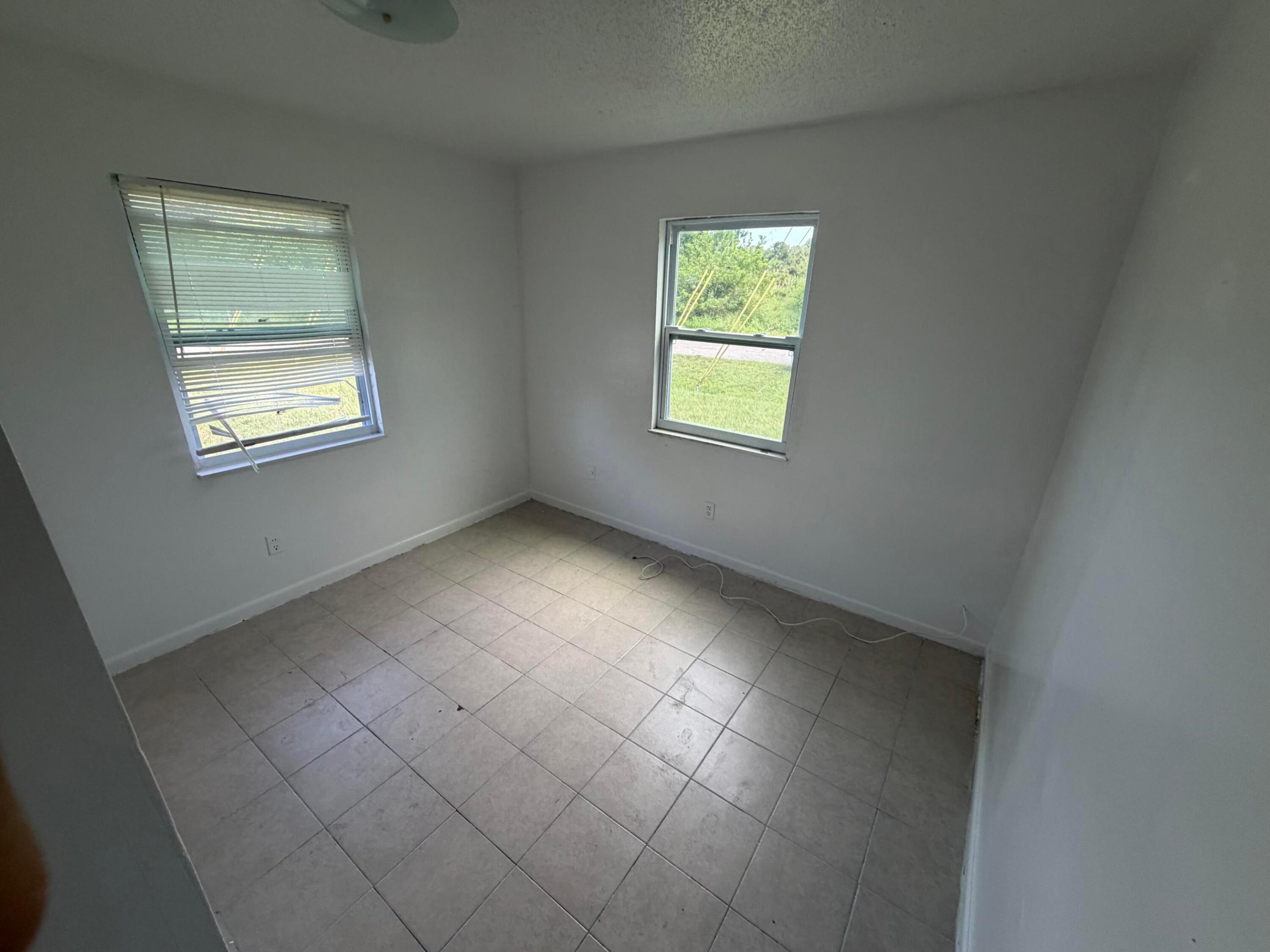 LAKEWOOD PARK UNIT 12A - Residential Lease