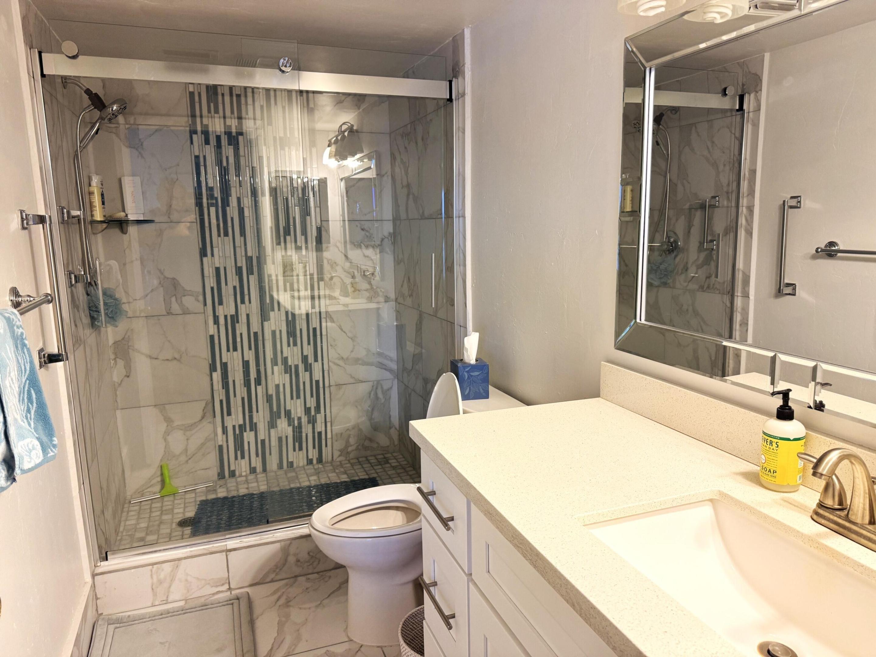 HUNTINGTON LAKES SEC THREE CONDOS - Residential Lease