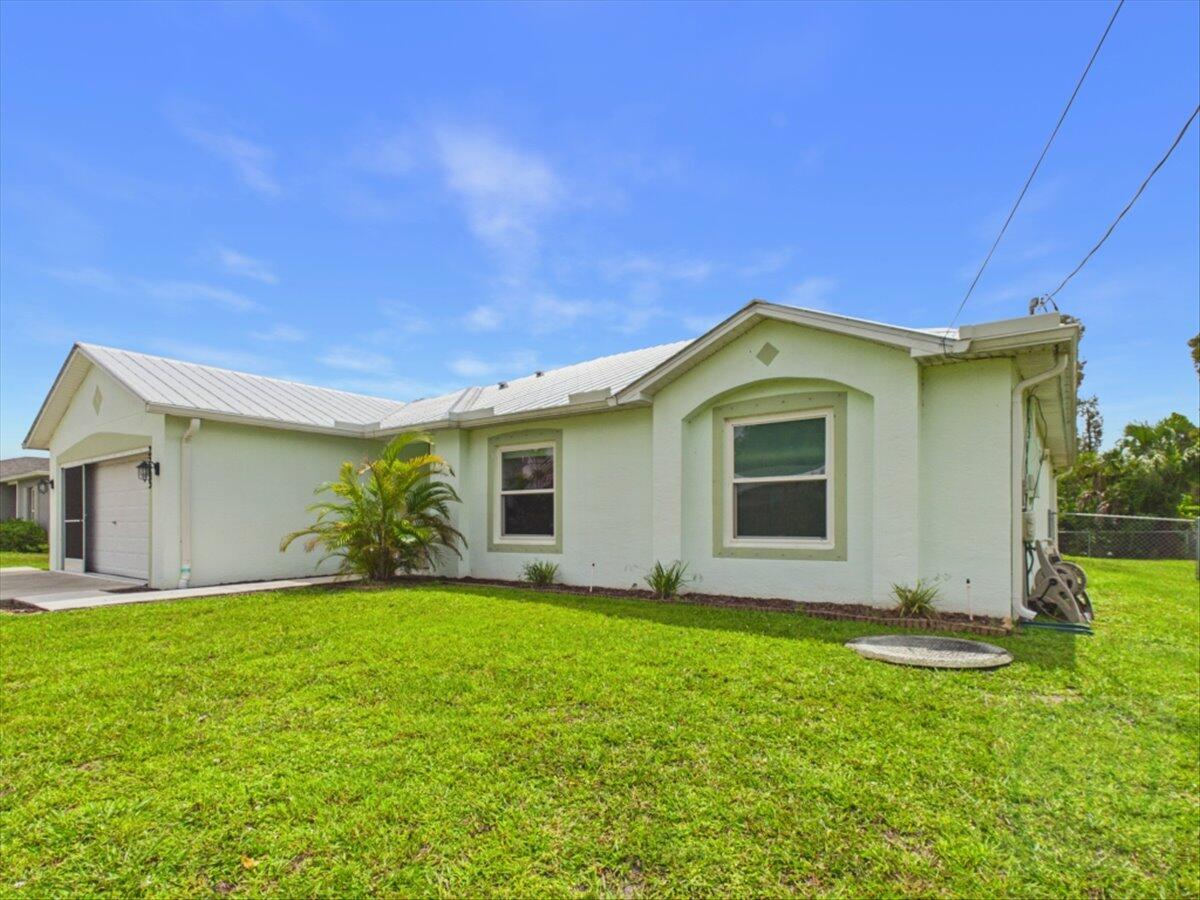PORT ST LUCIE SECTION 12 - Residential Lease