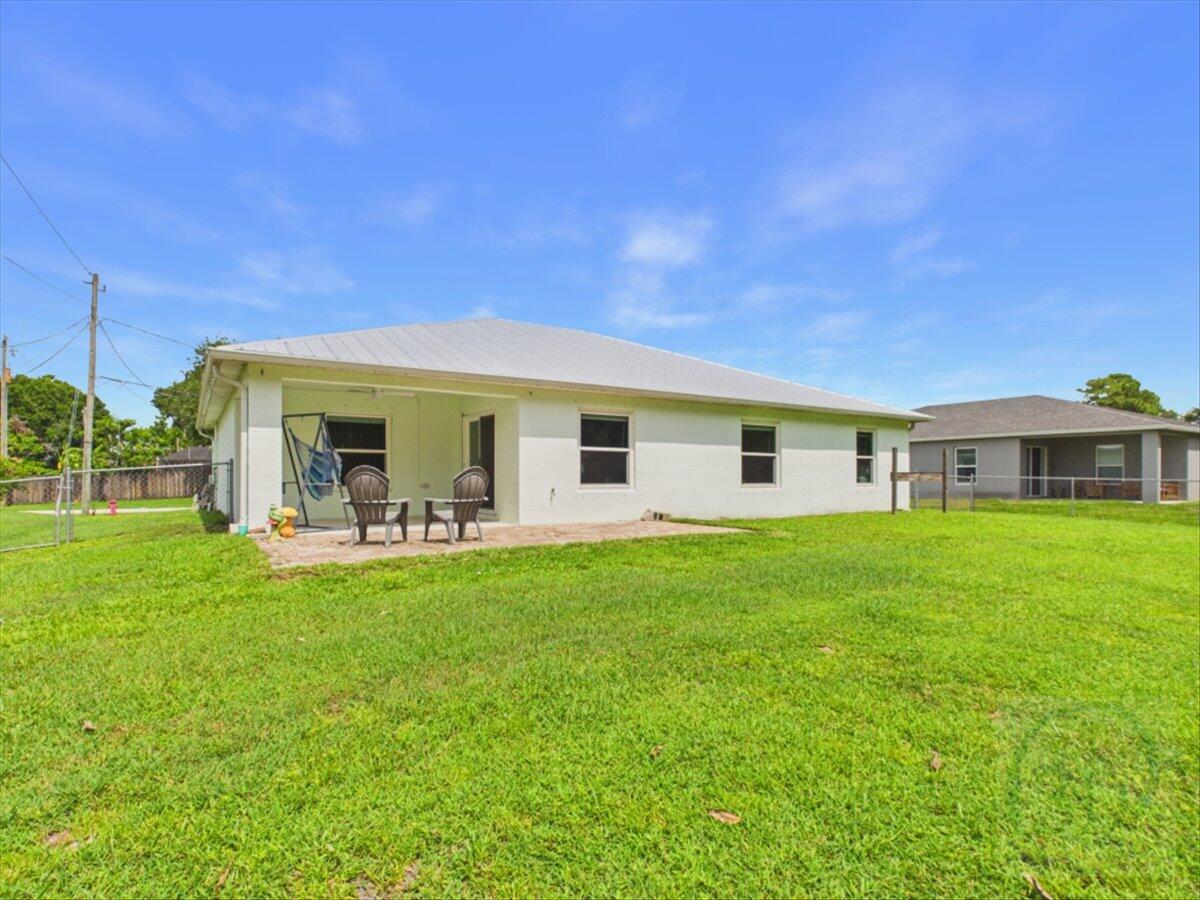 PORT ST LUCIE SECTION 12 - Residential Lease