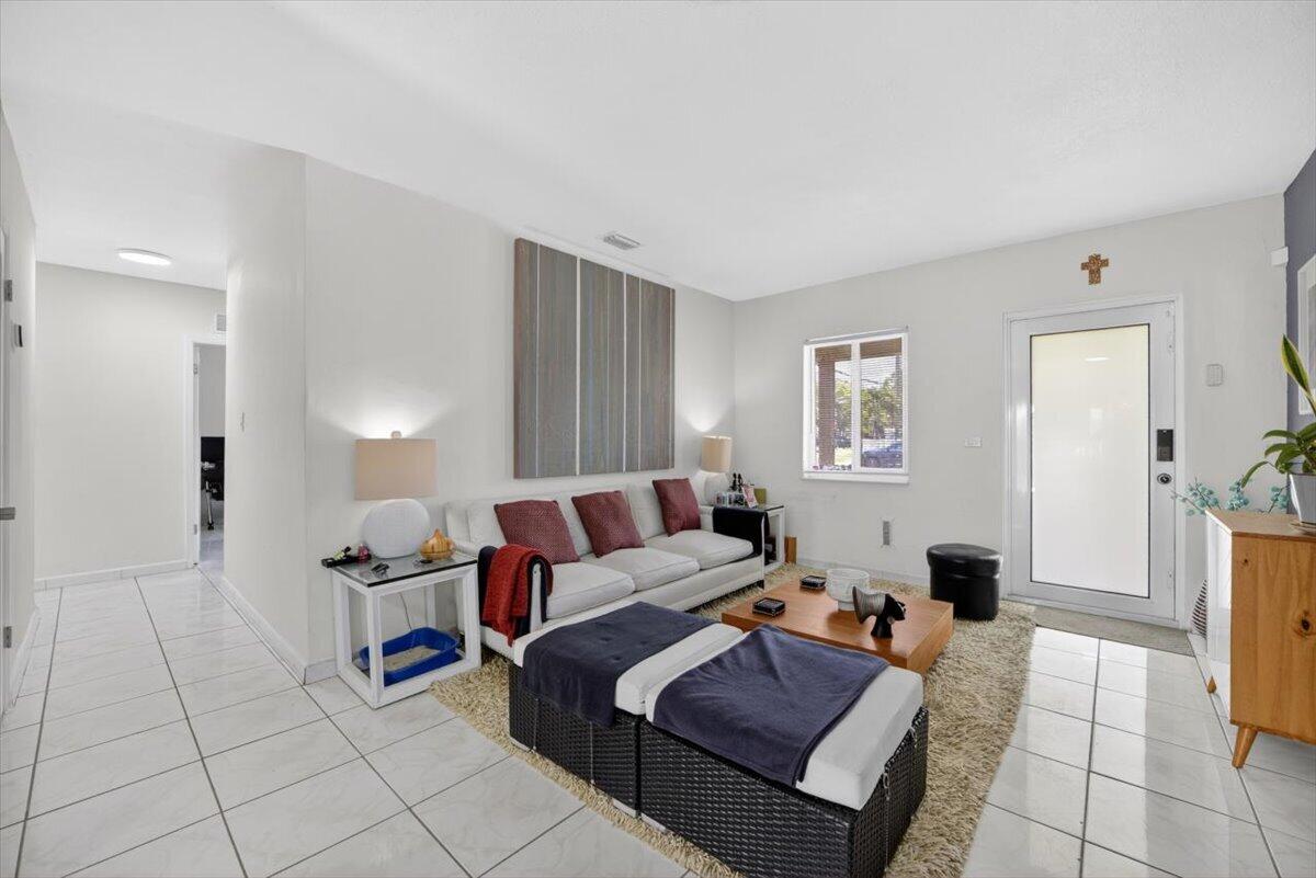 BELFORD-CARR SUB - Residential