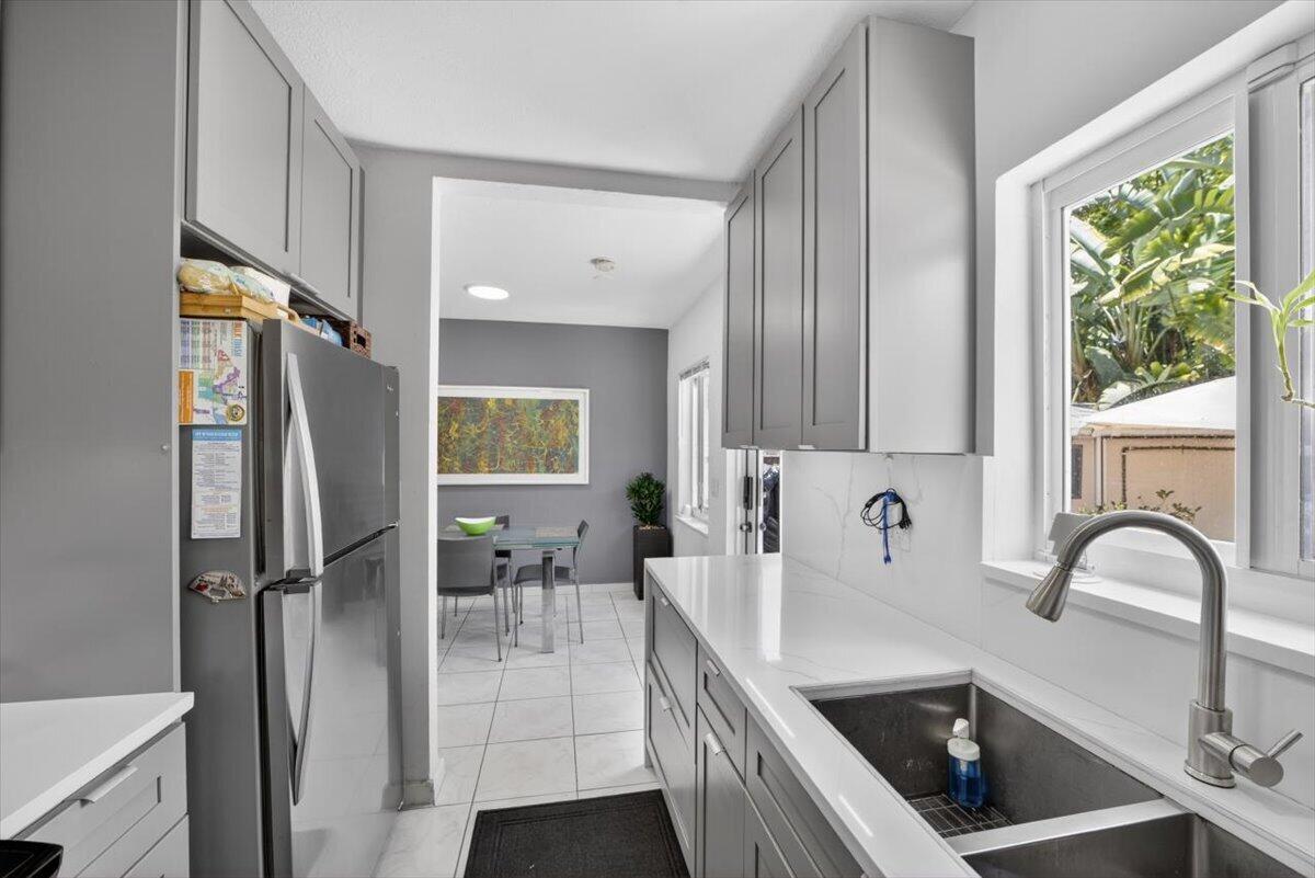BELFORD-CARR SUB - Residential