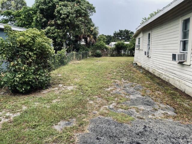 IRENE PLAZA - Residential