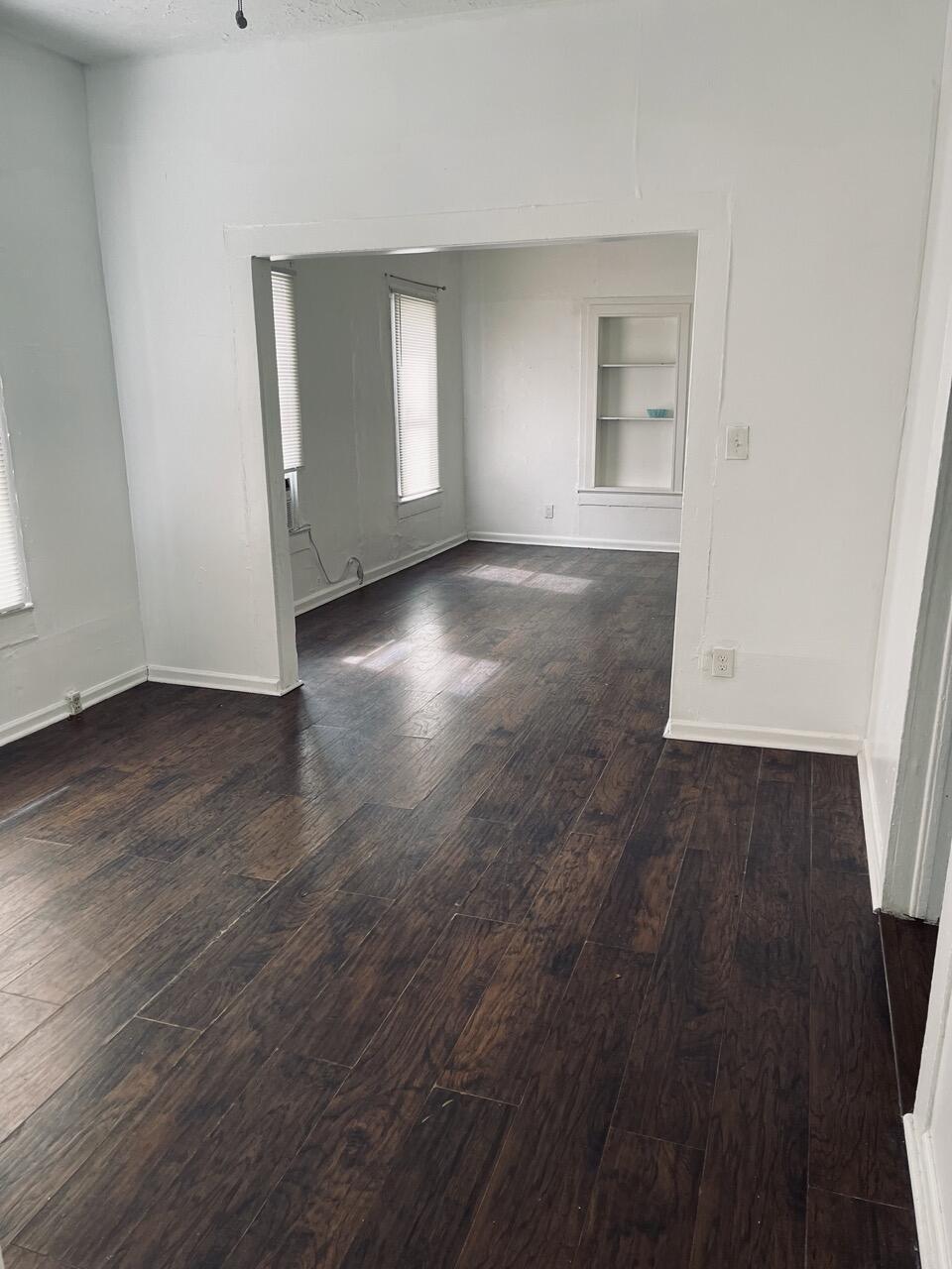 IRENE PLAZA - Residential