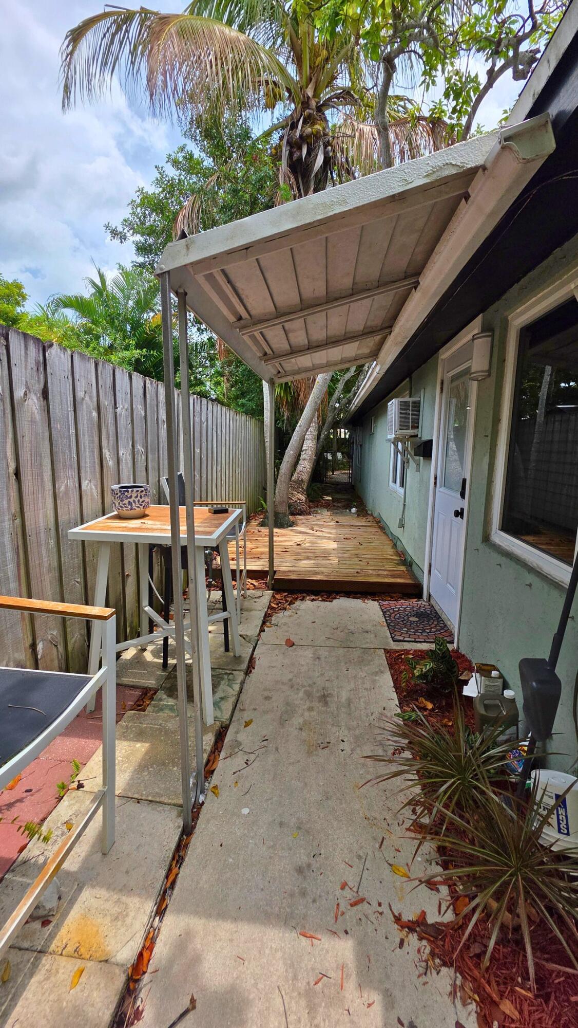 RIVER RIDGE - Residential Lease