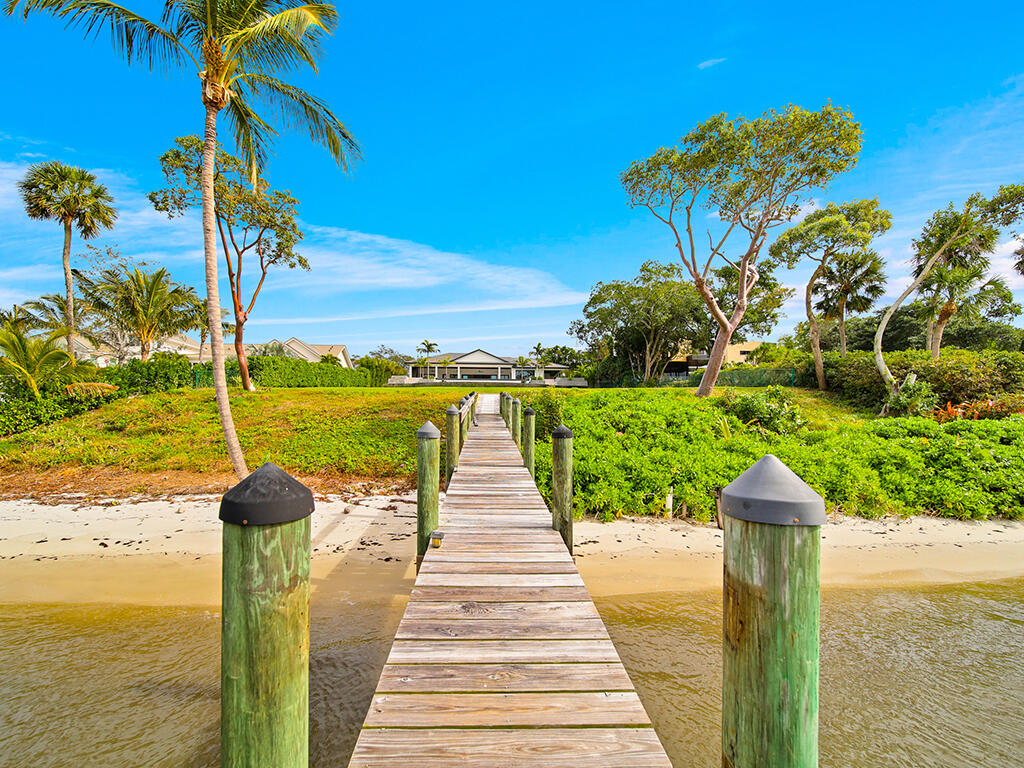 Sewalls Point - Residential