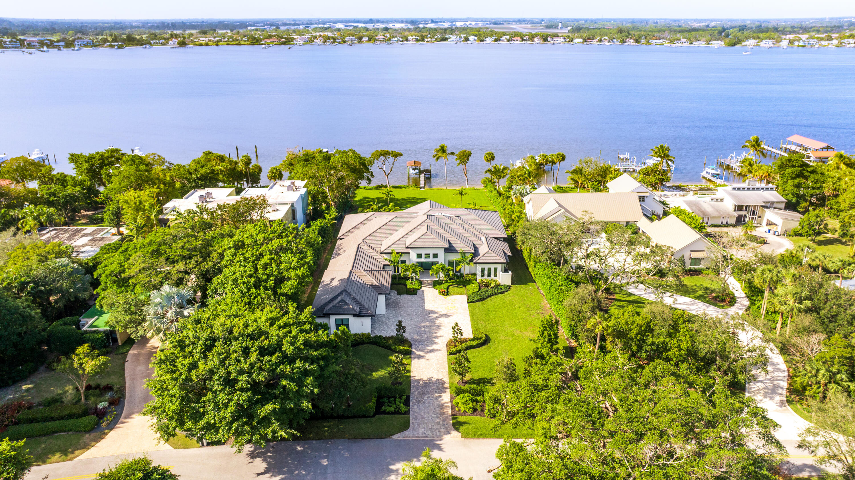 Sewalls Point - Residential