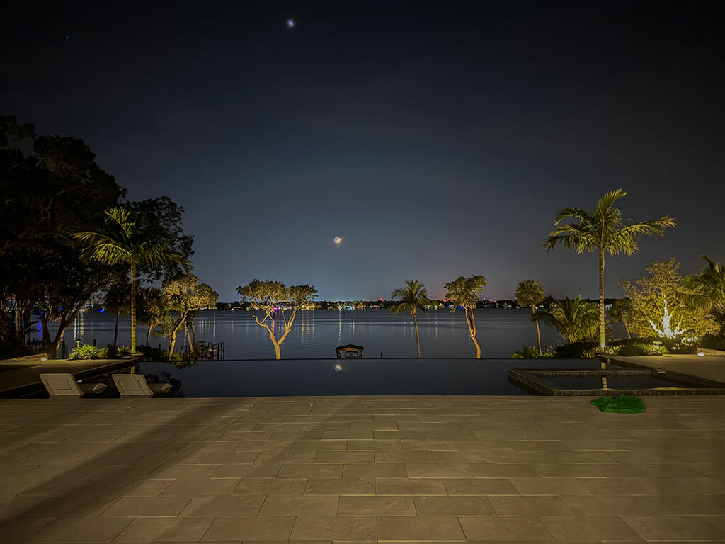 Sewalls Point - Residential
